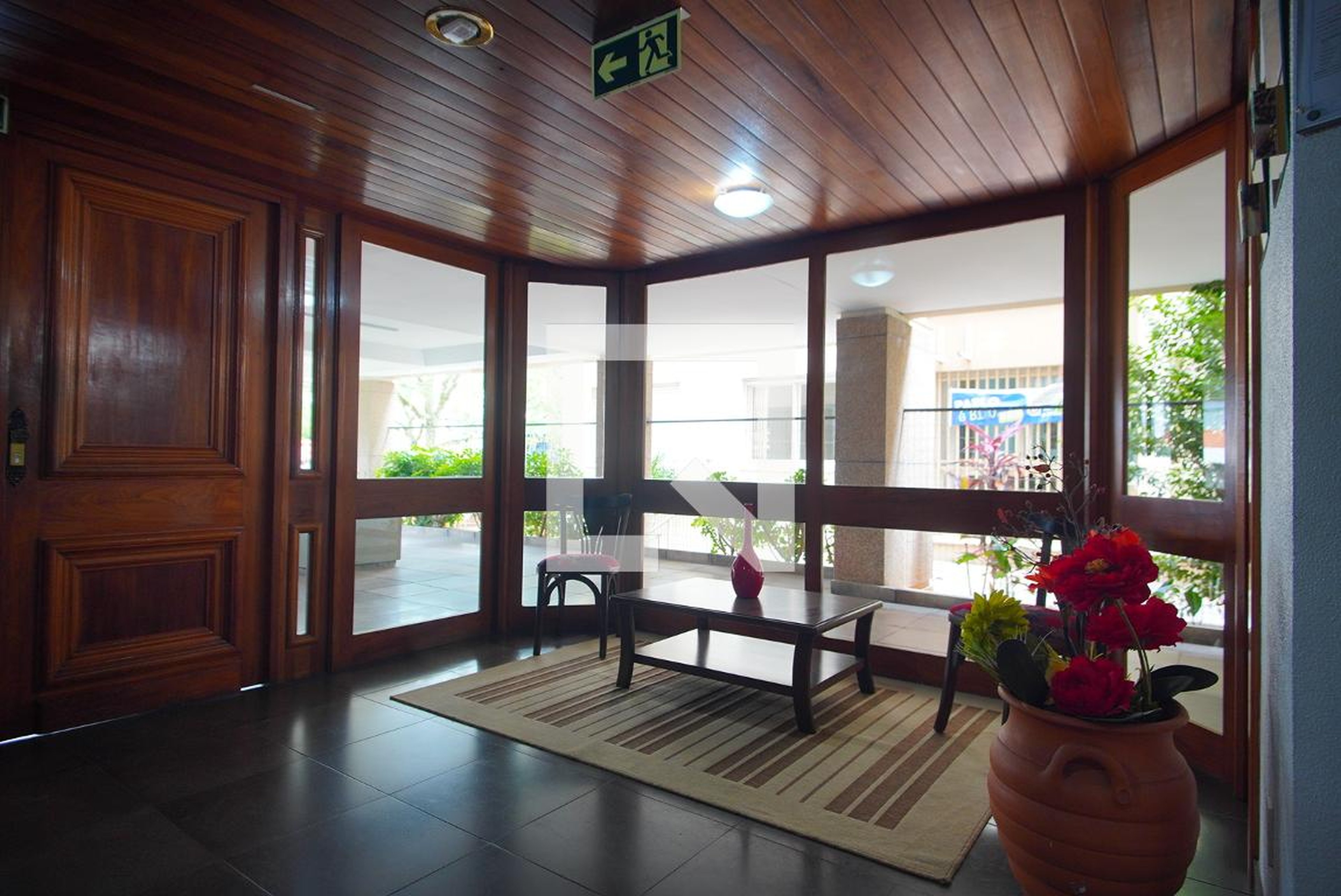 Hall de Entrada - Edifício Silverstone