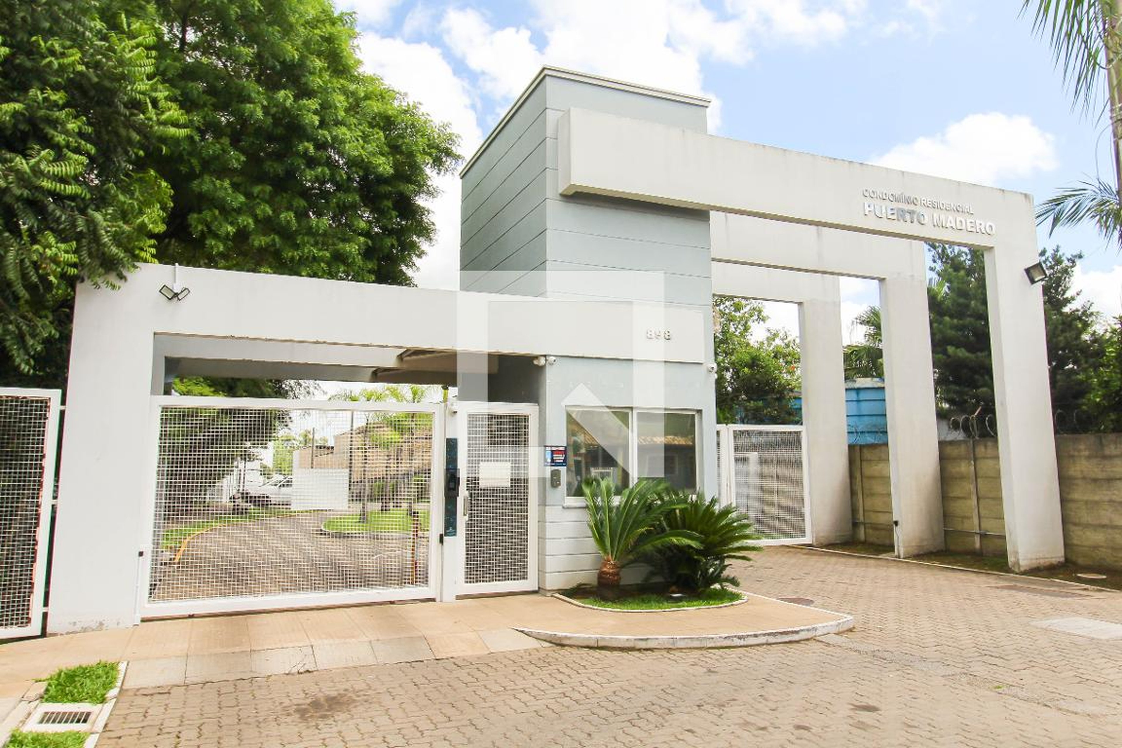 Fachada Residencial Puerto Madero