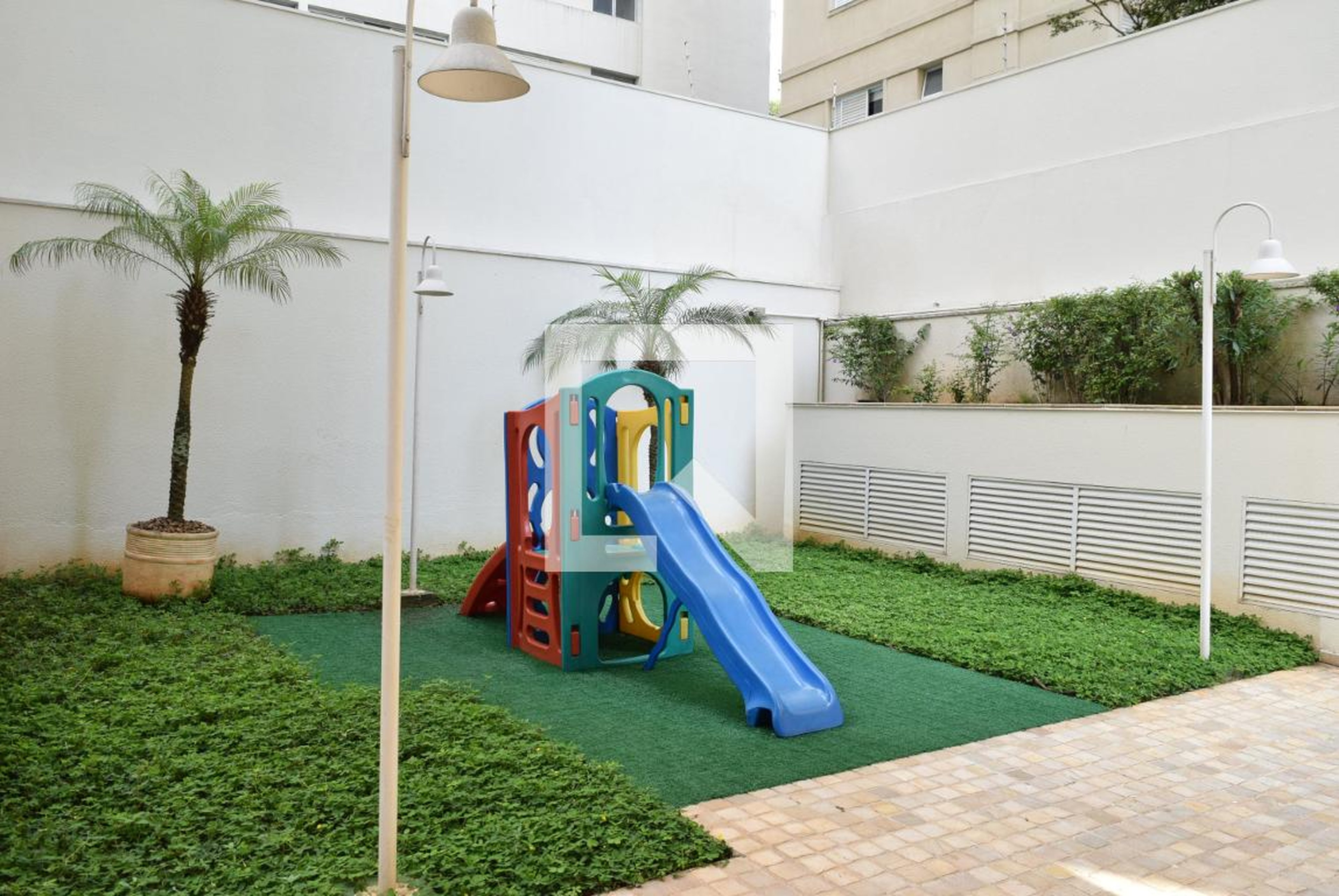 Playground - Edifício Uptown West Side East Side