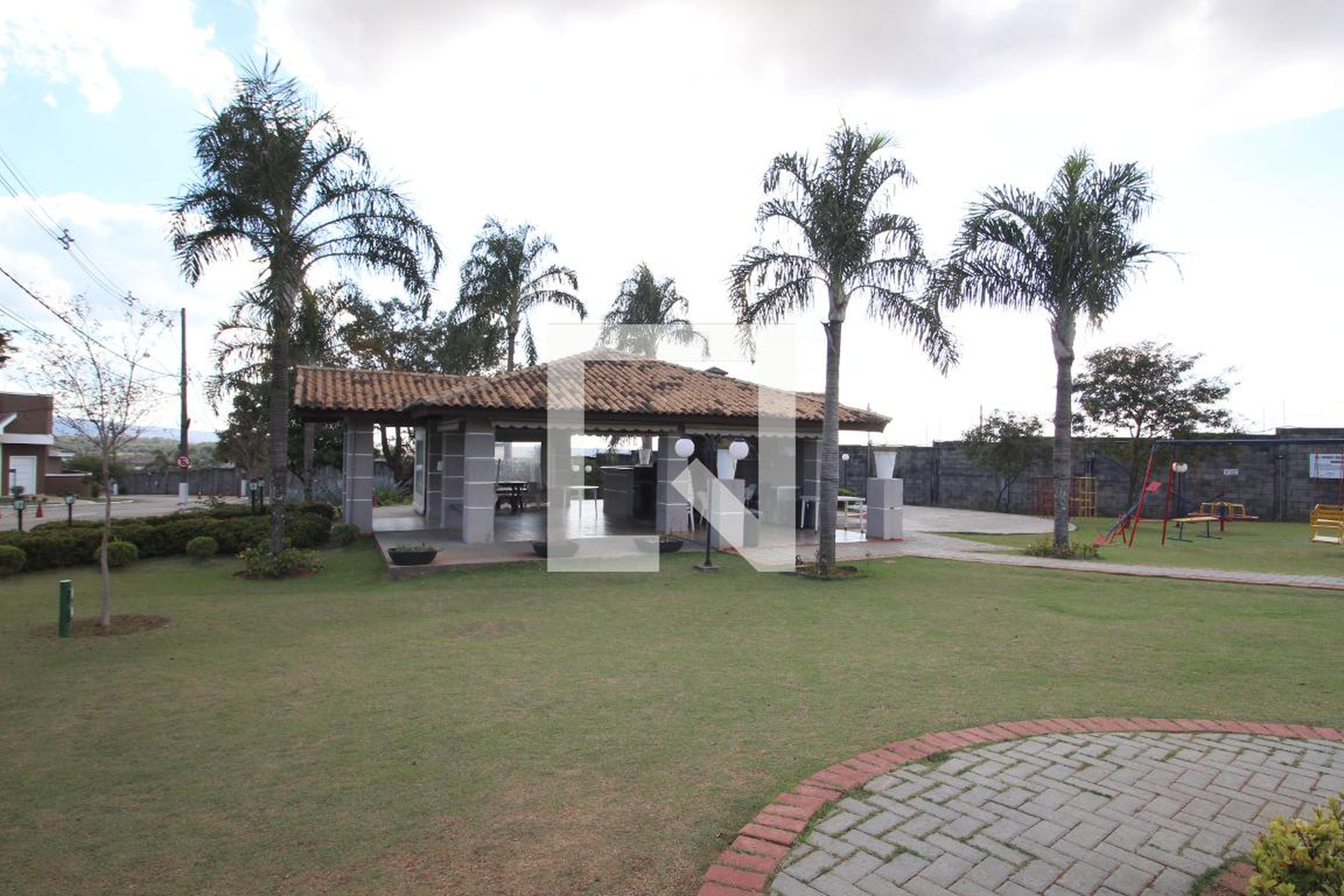 Área comum Condomínio em Estrada do Dinorah, 122