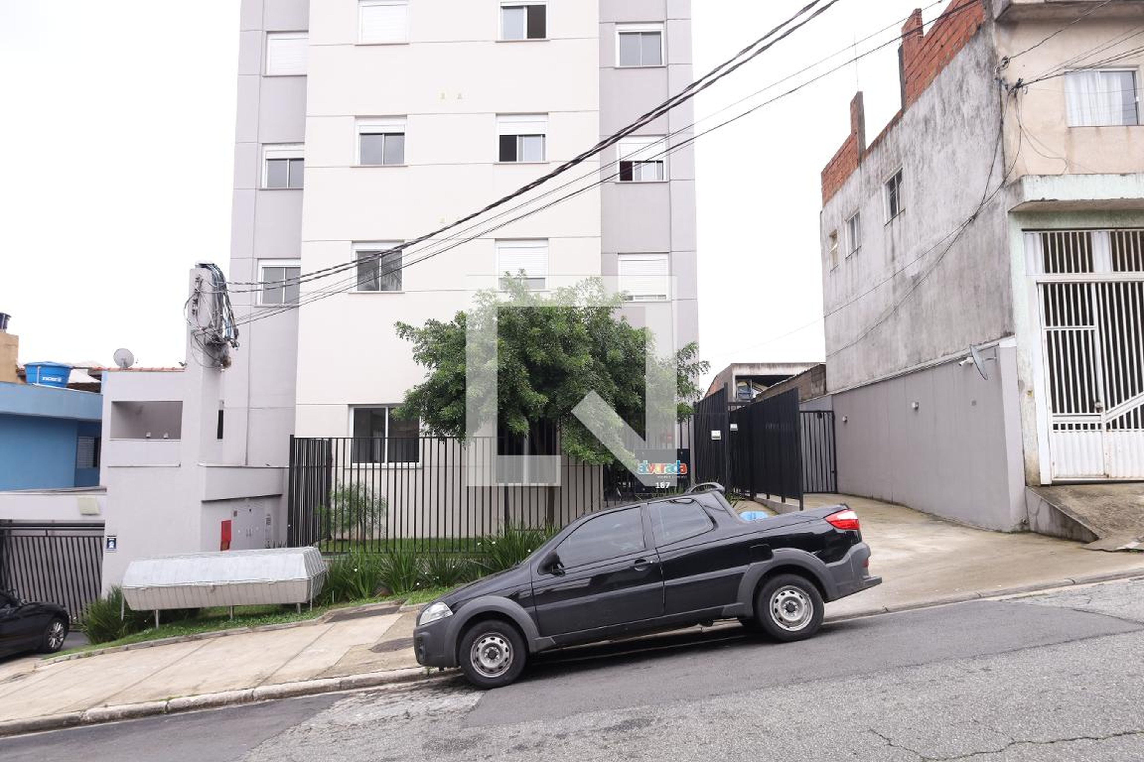 Fachada do condomínio Condomínio Alvorada Residence