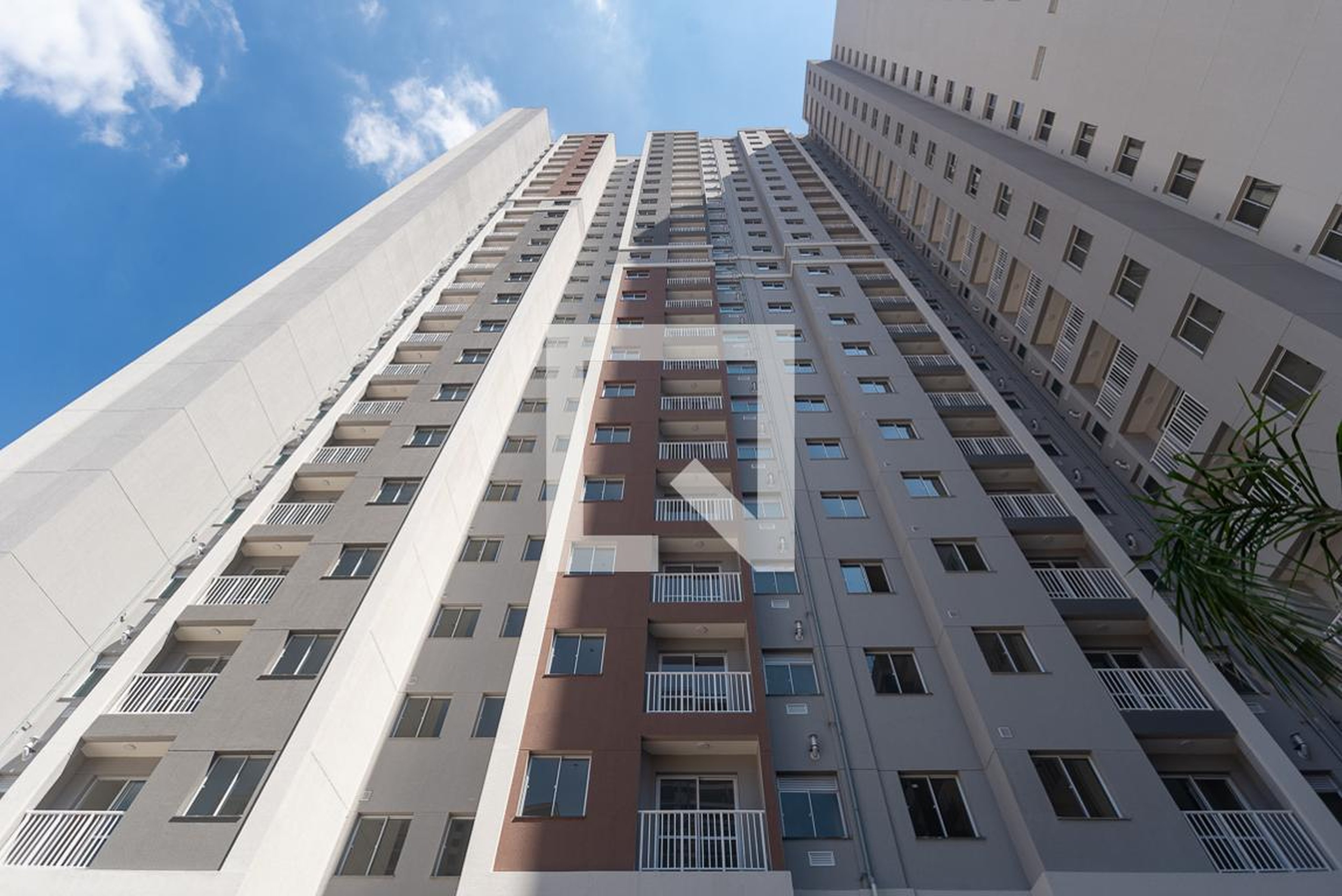 Fachada Condomínio Staz Barra Funda