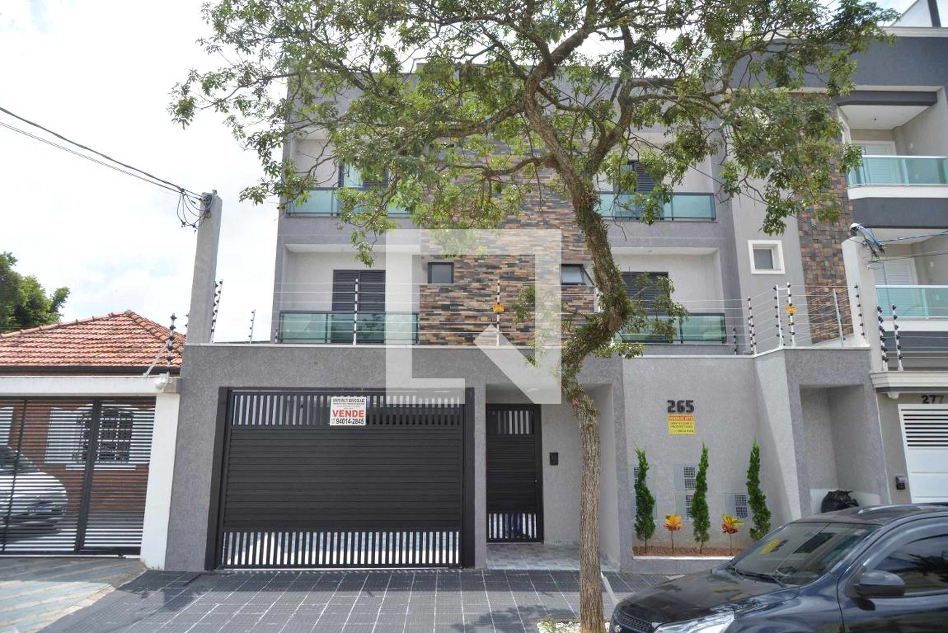 Fachada do Prédio Condomínio em Rua Igarapé, 265