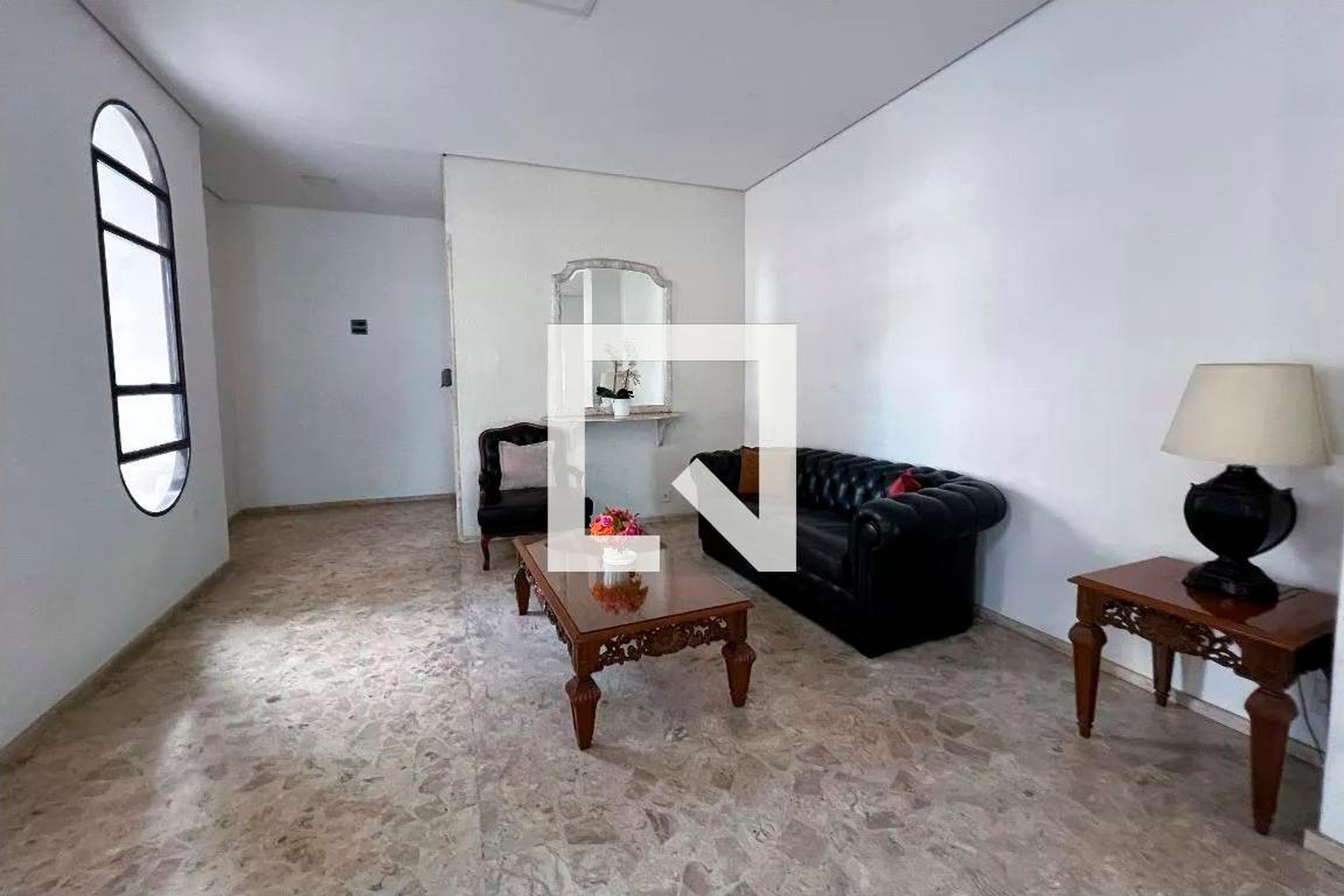 Hall - Edifícios San Juan San Justin