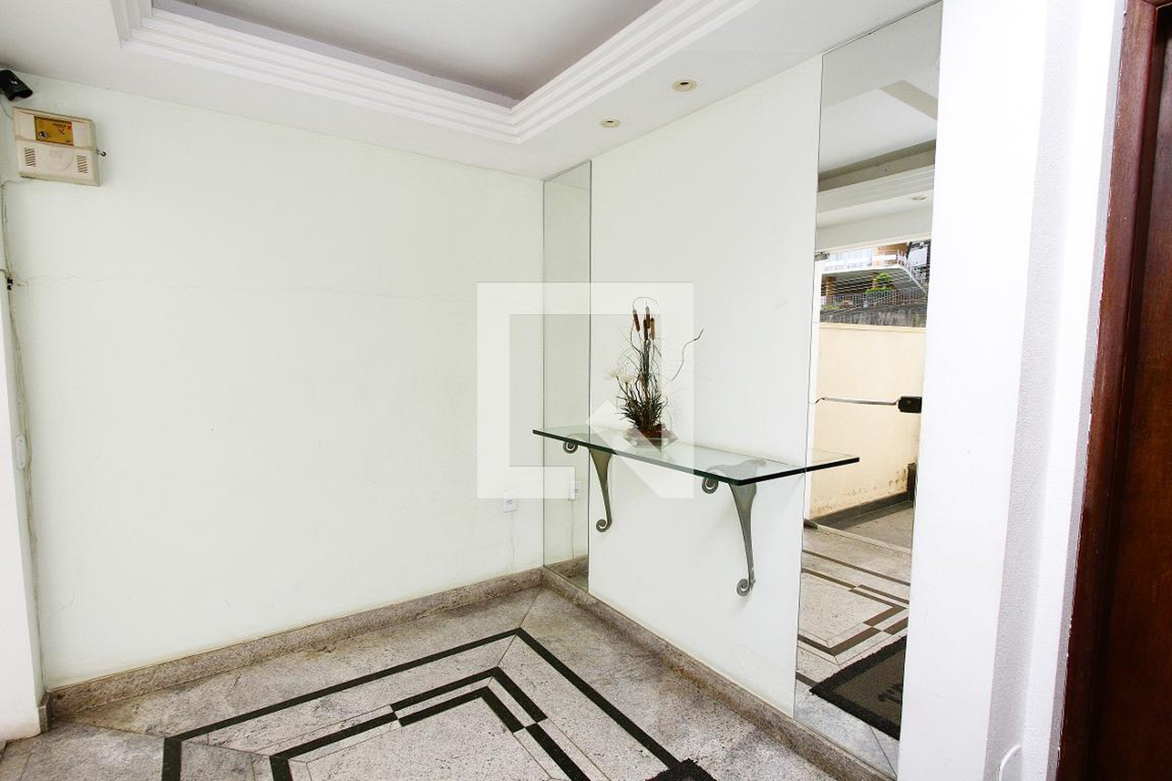 Hall de entrada - null