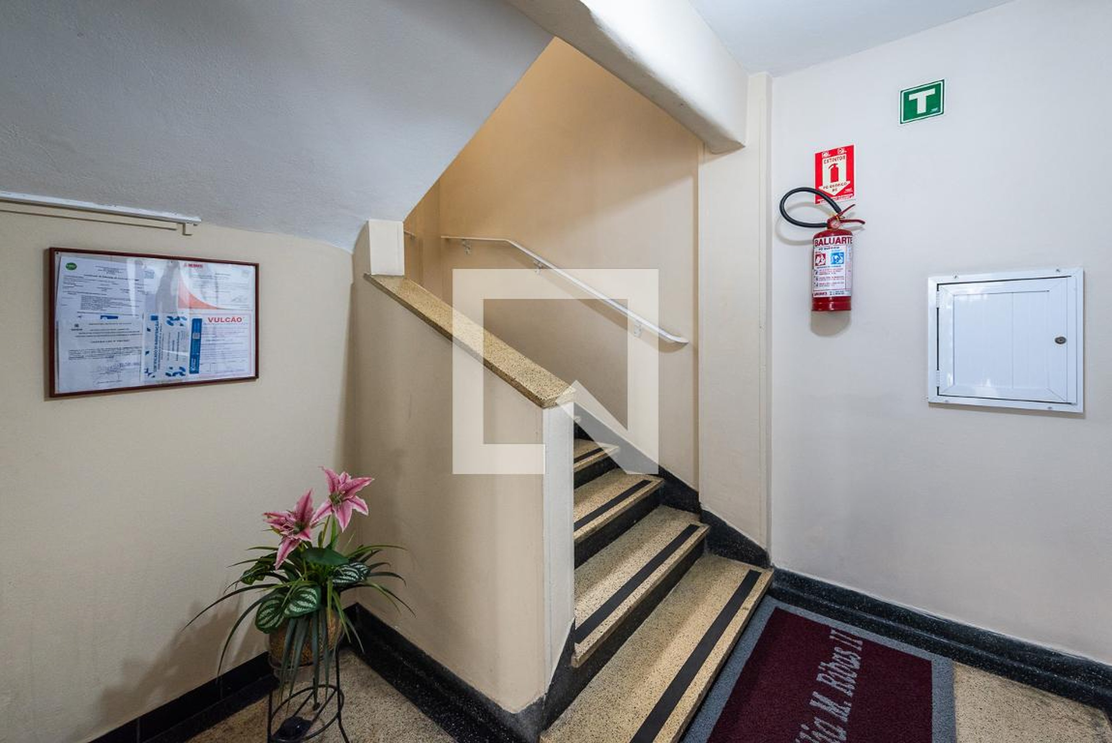 Hall de entrada - eulalia majo ribas