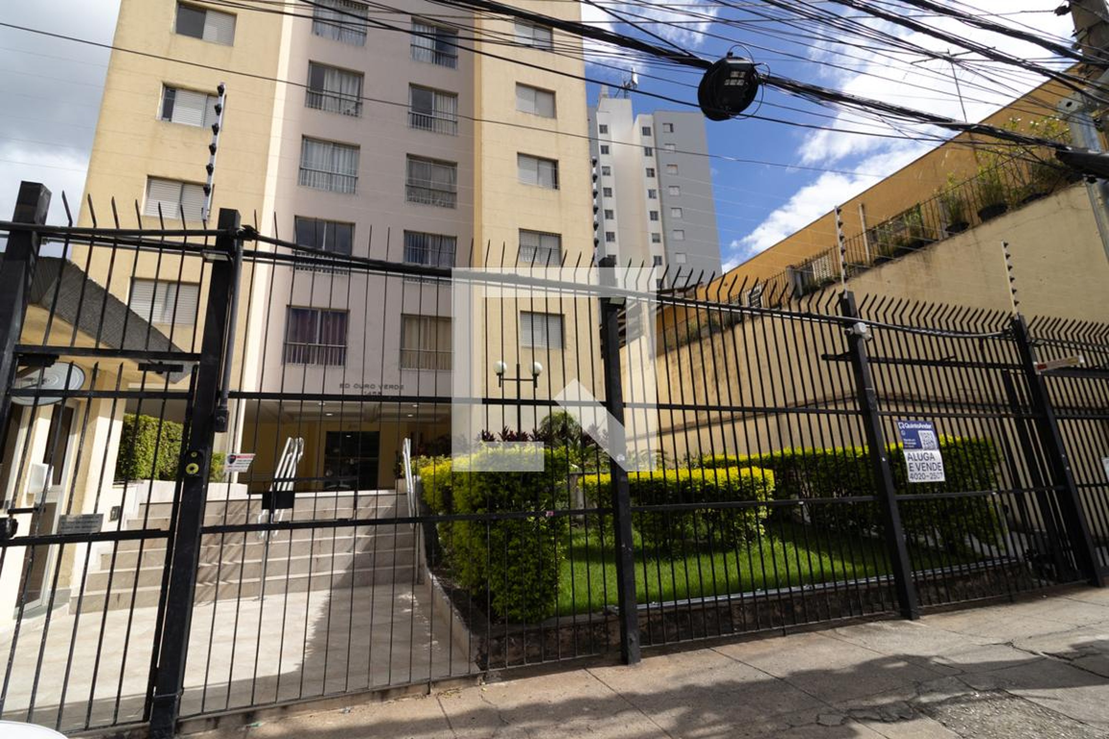 Fachada Edifício Ouro Verde