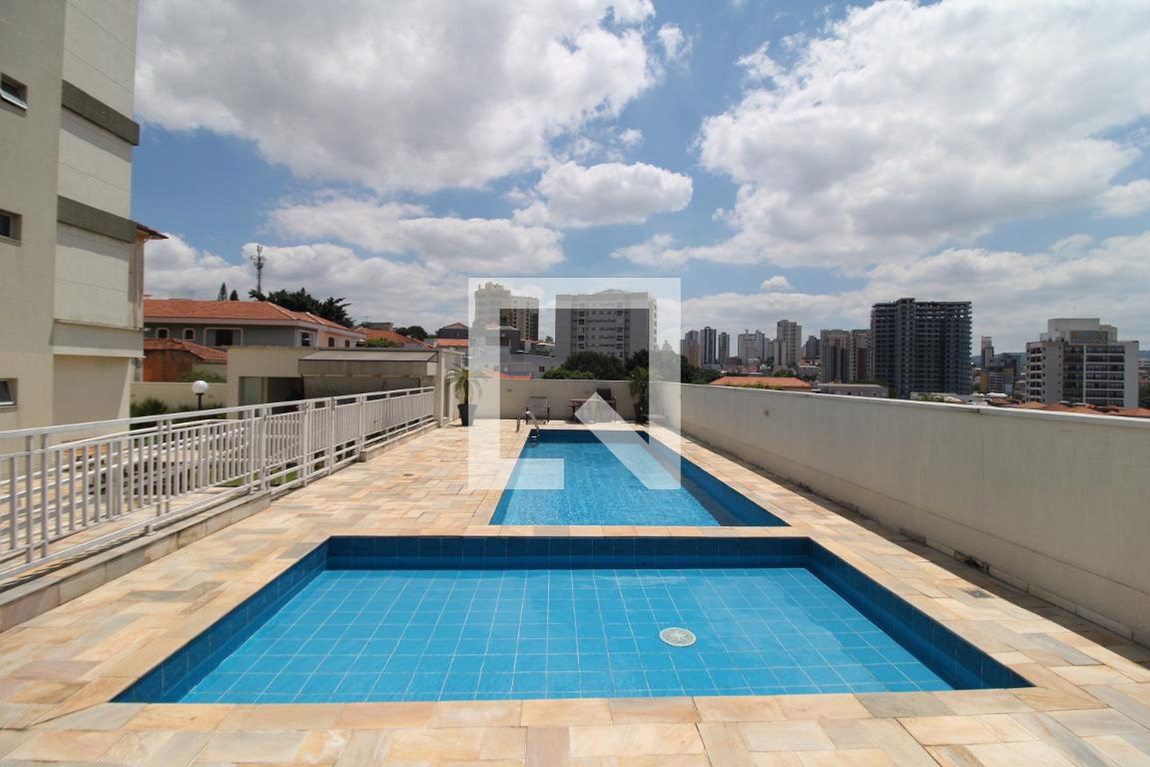 Área Comum - Viveiros de Castro