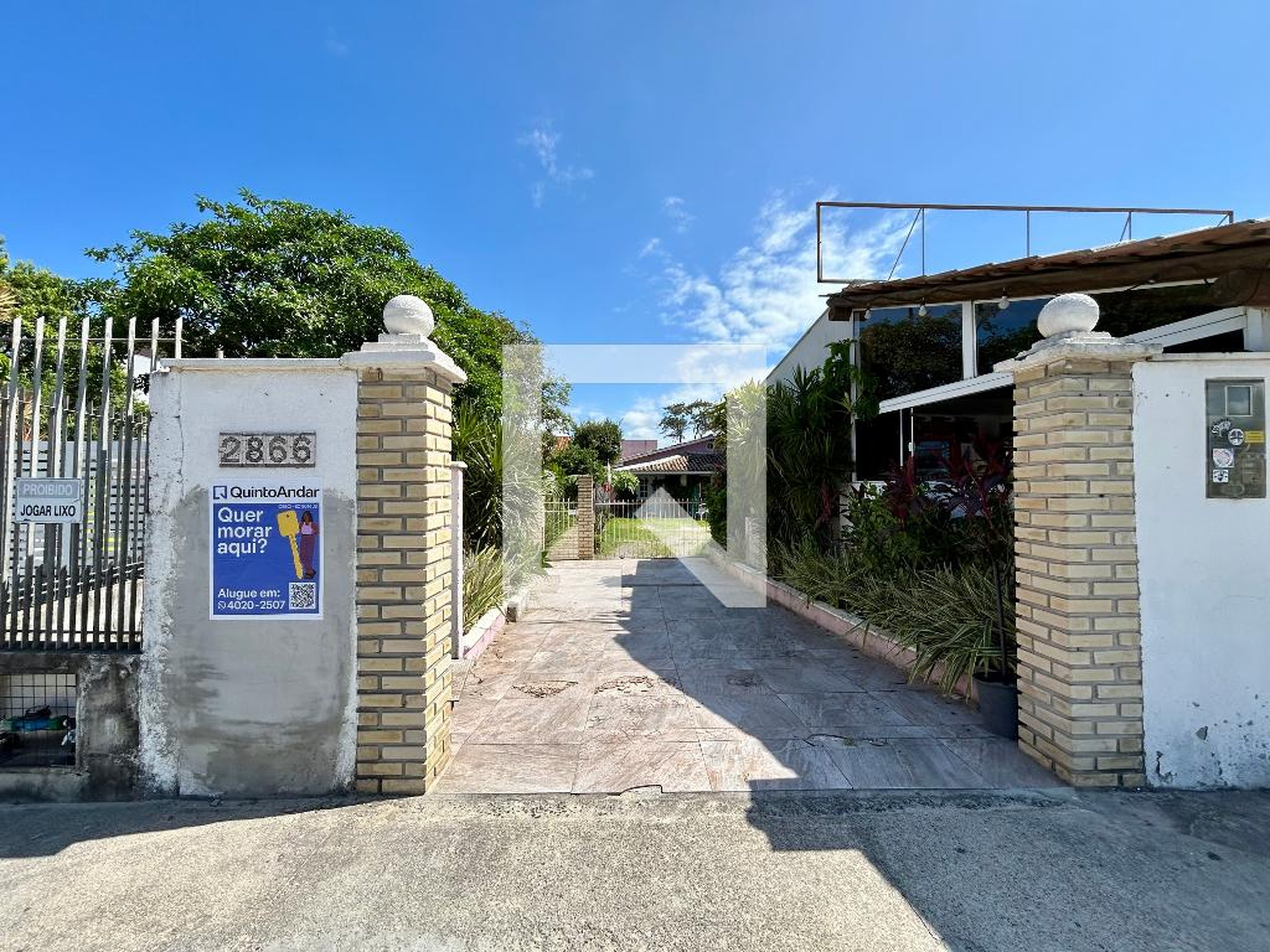 Fachada Condomínio em Avenida Pequeno Príncipe, 2866