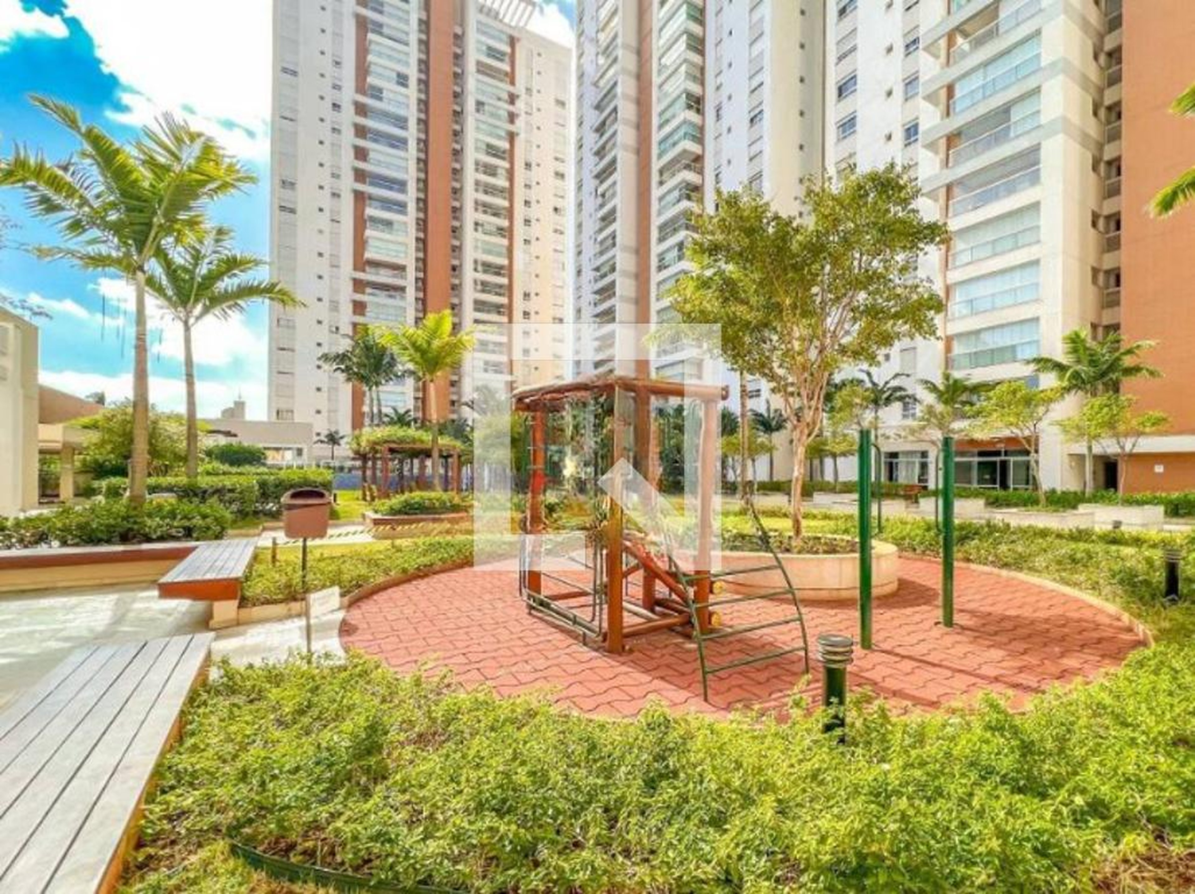 Playground - Horizon