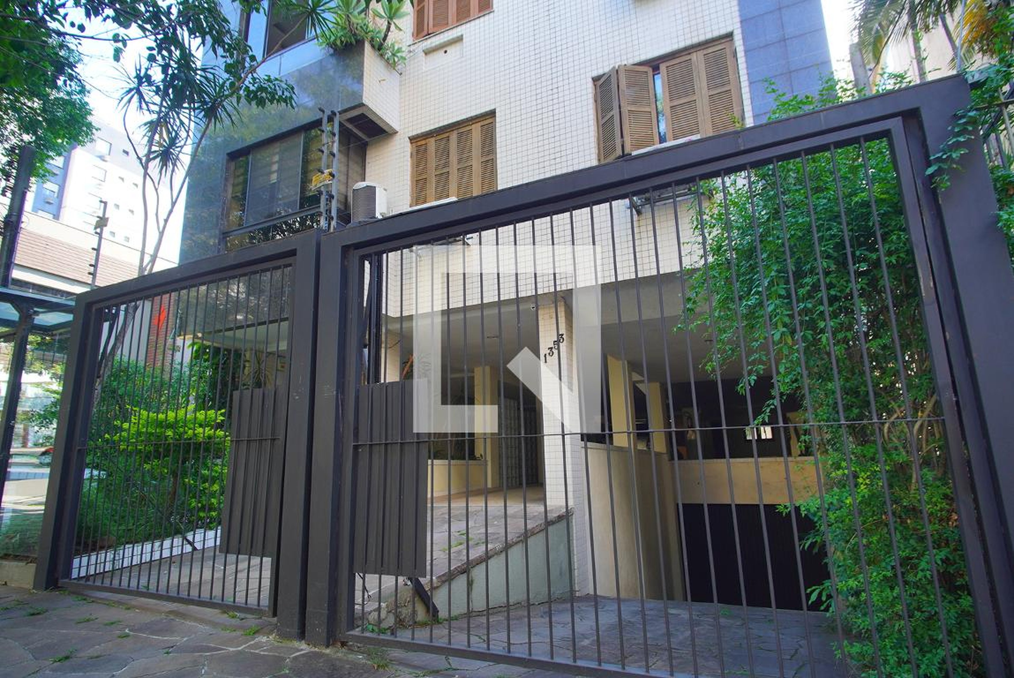 Fachada Condomínio em Rua Carlos Von Koseritz, 1353