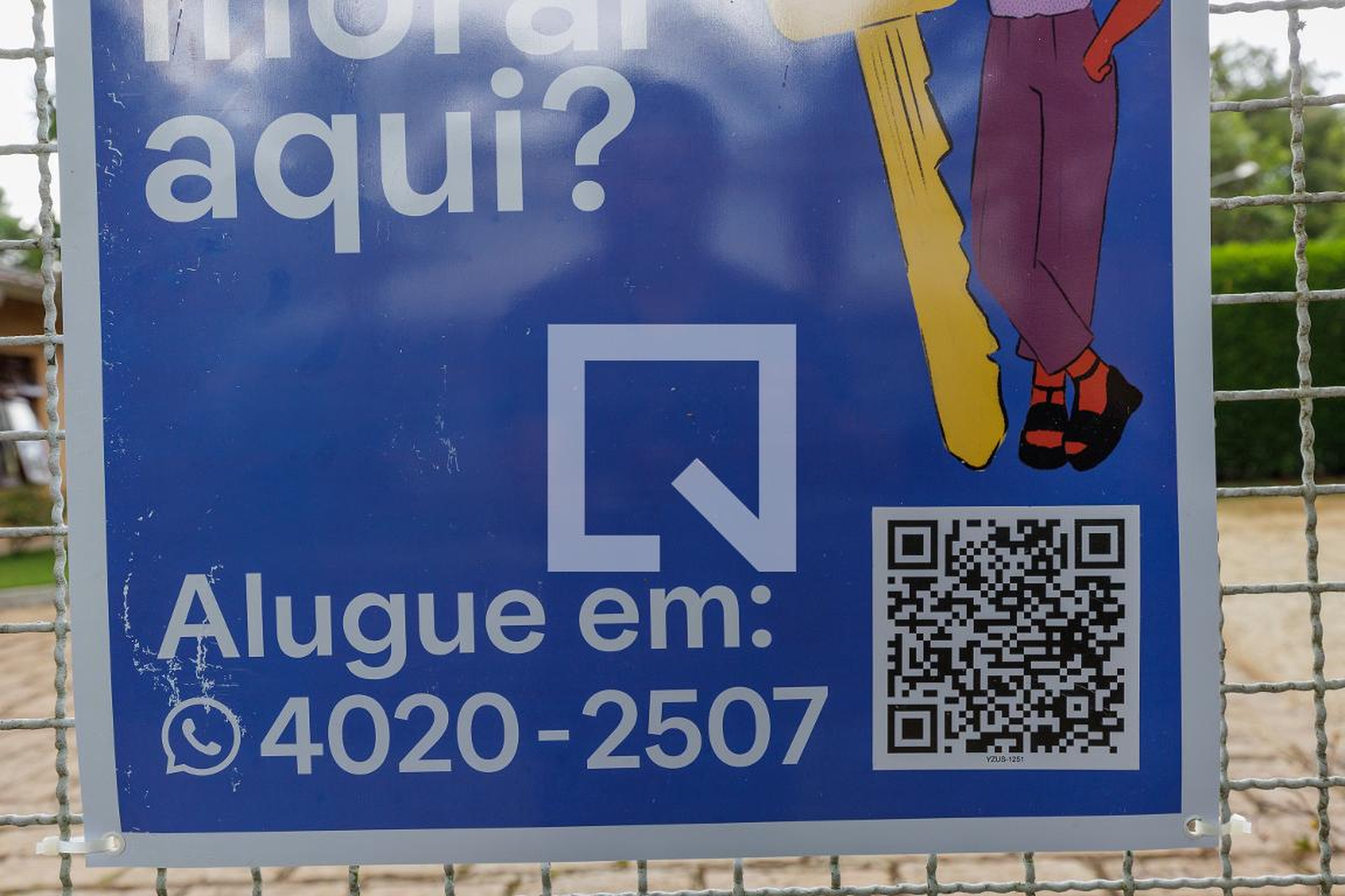 Entrada Condomínio em Avenida Brasil, 199