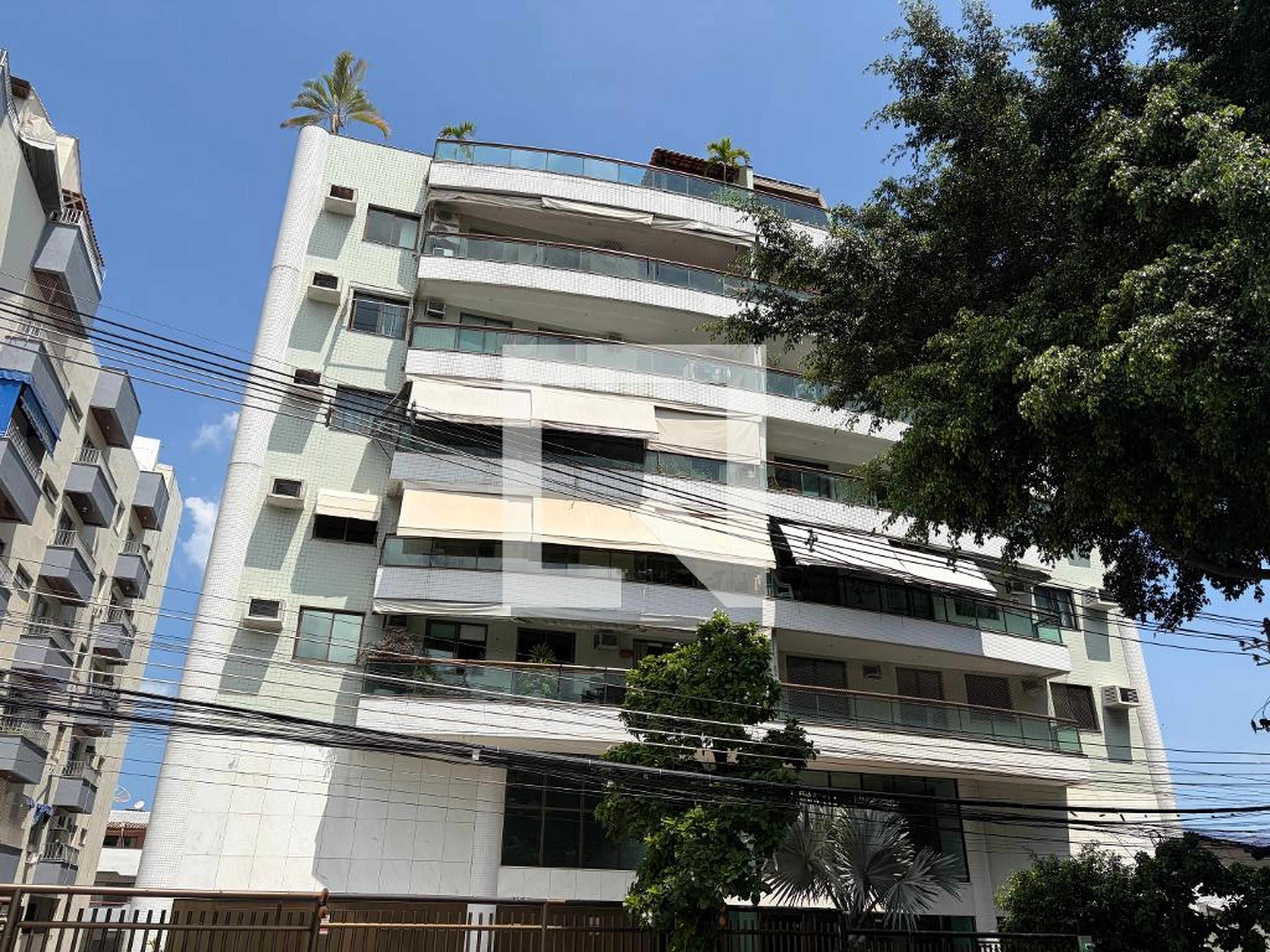 Fachada Condomínio Maias