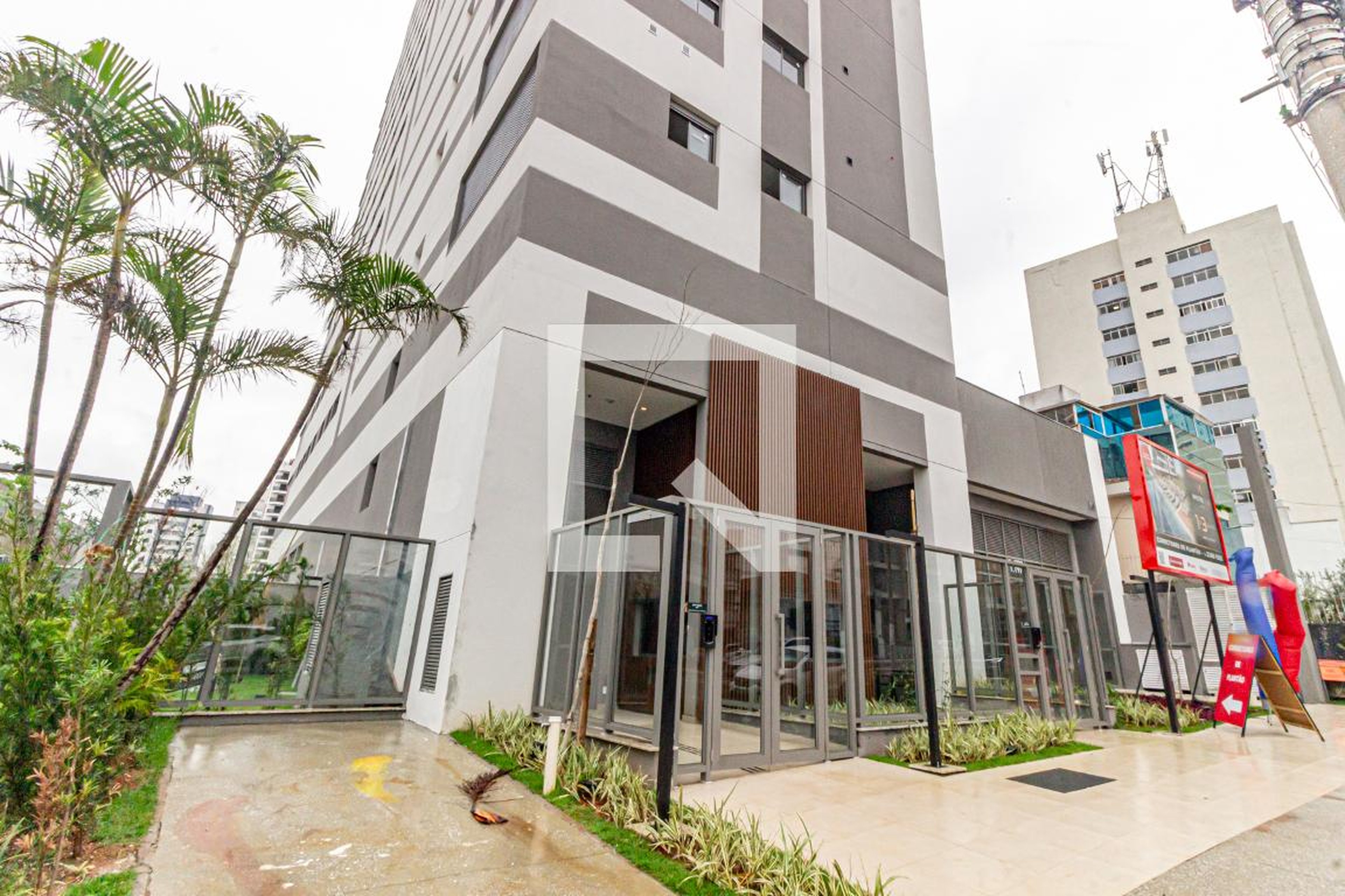 Fachada Condomínio em Avenida Paes de Barros, 1197