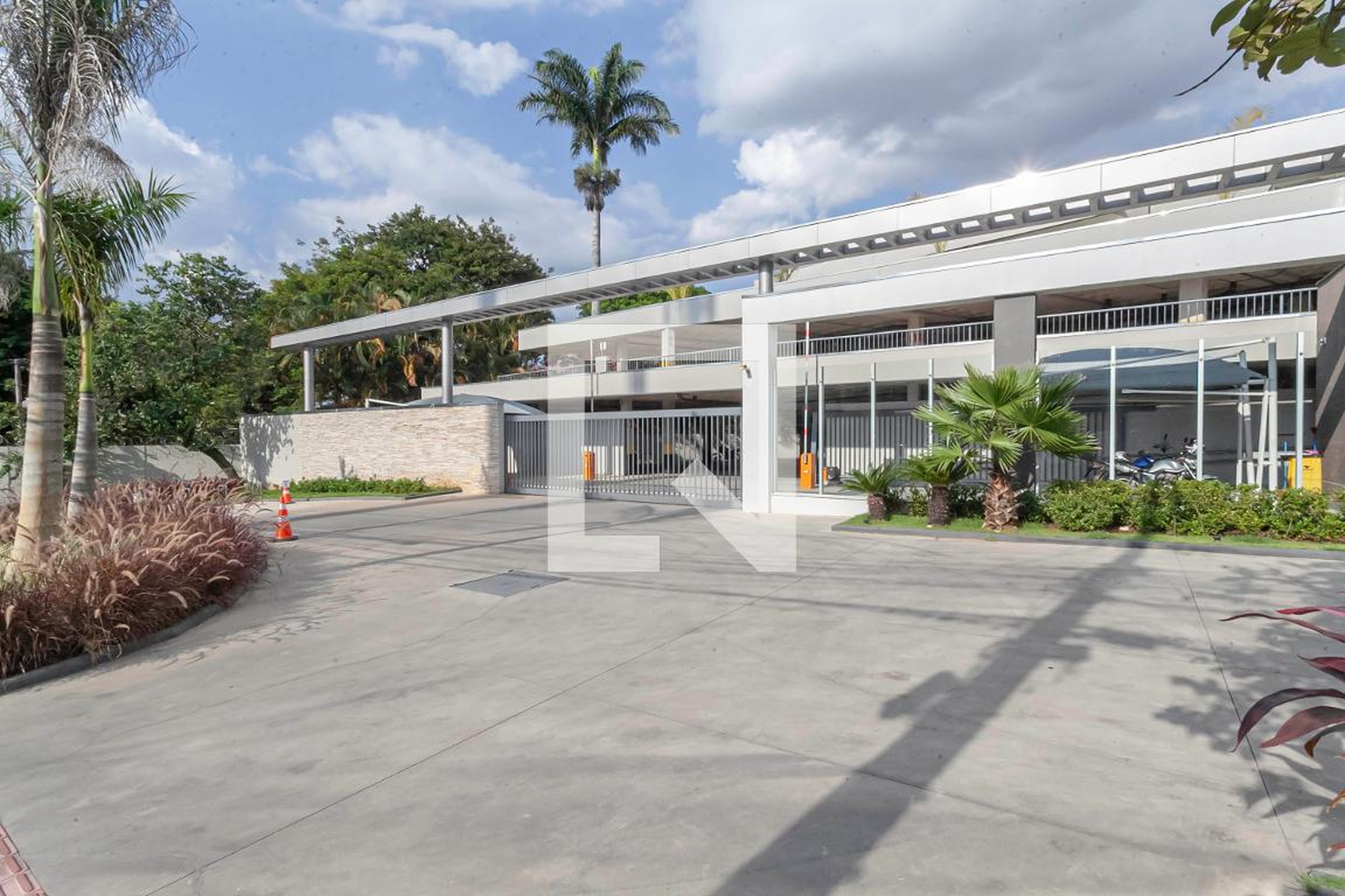 Fachada do condomínio Condomínio Sensia Pampulha