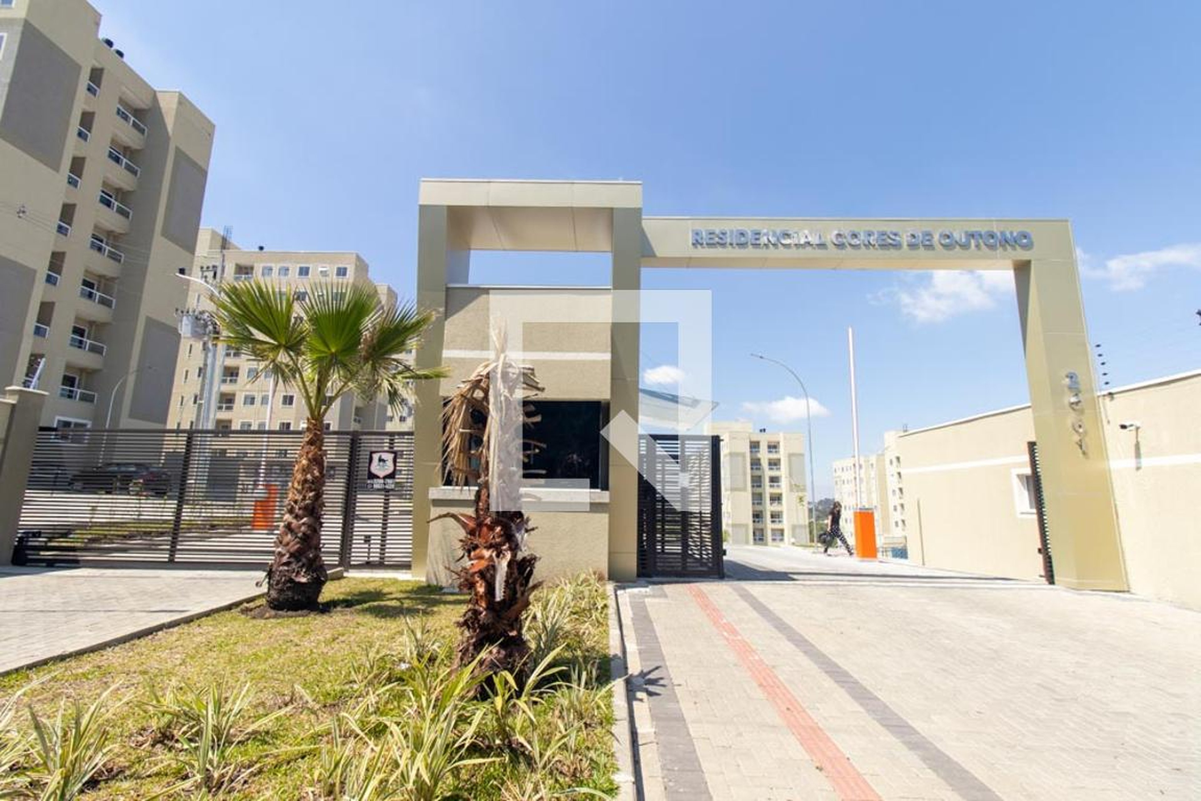 Fachada do Condomínio Residencial Cores de Outono  MRV