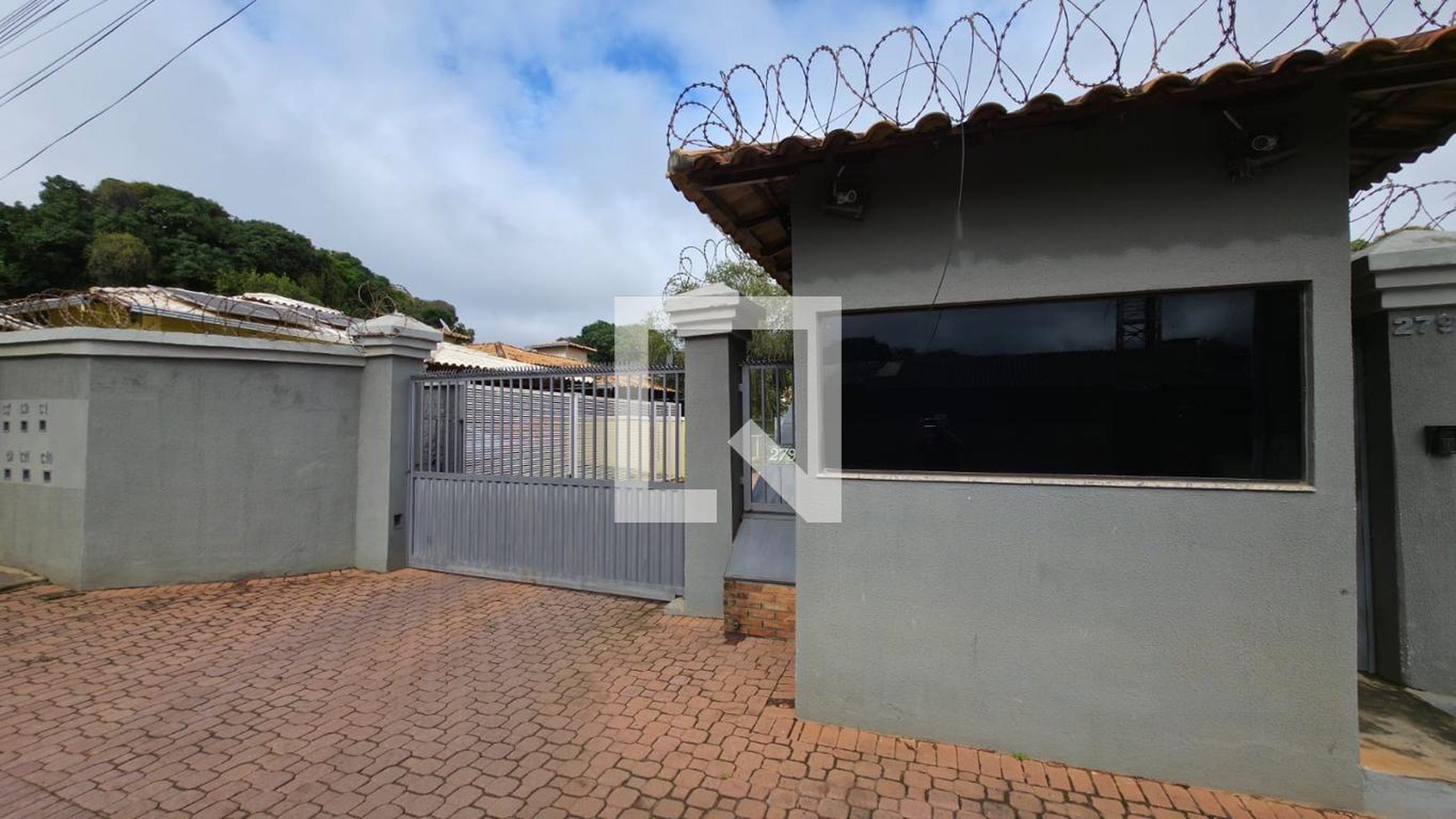 Fachada Condomínio em Rua Conde Dolabela, 2794