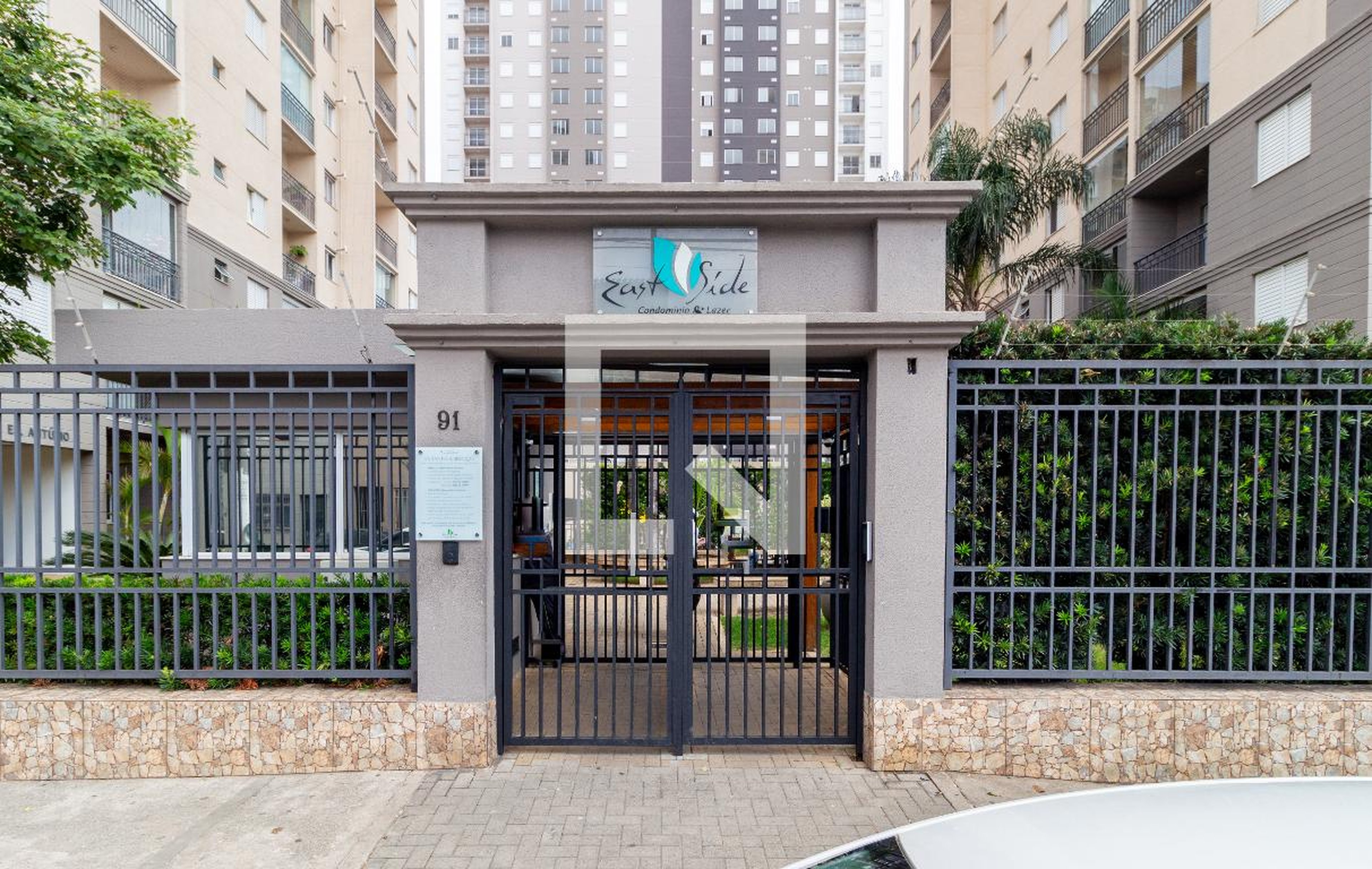 Fachada Condomínio East Side