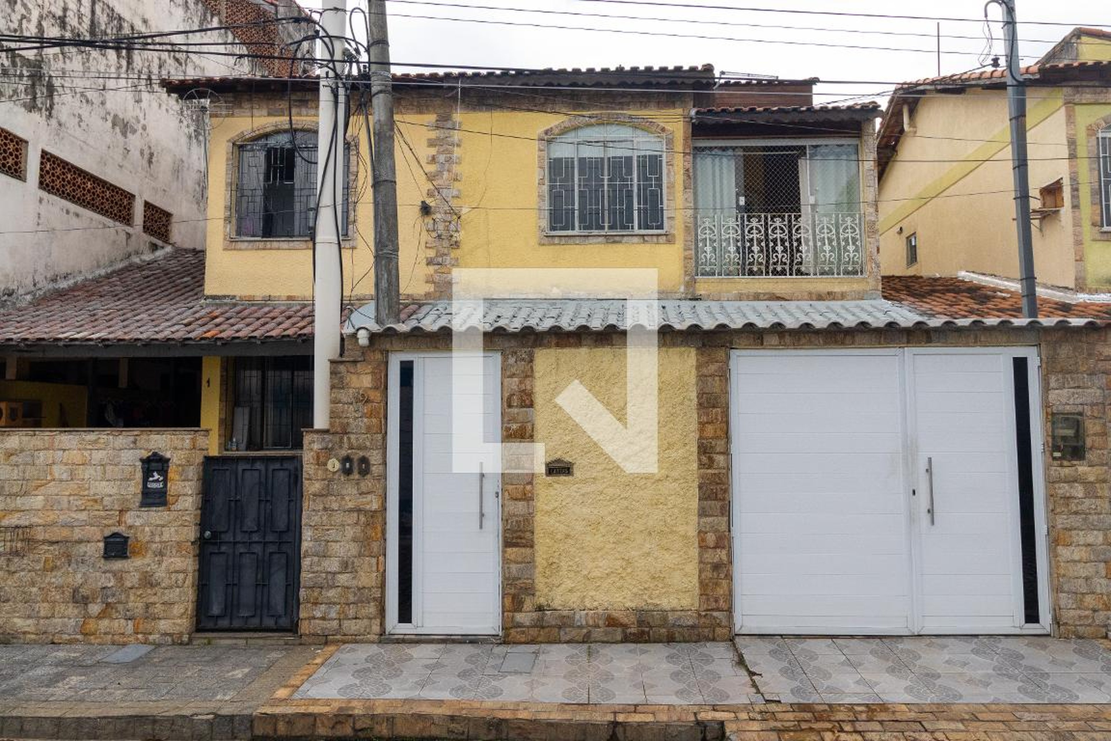 Fachada Condomínio em Estrada do Engenho, 350