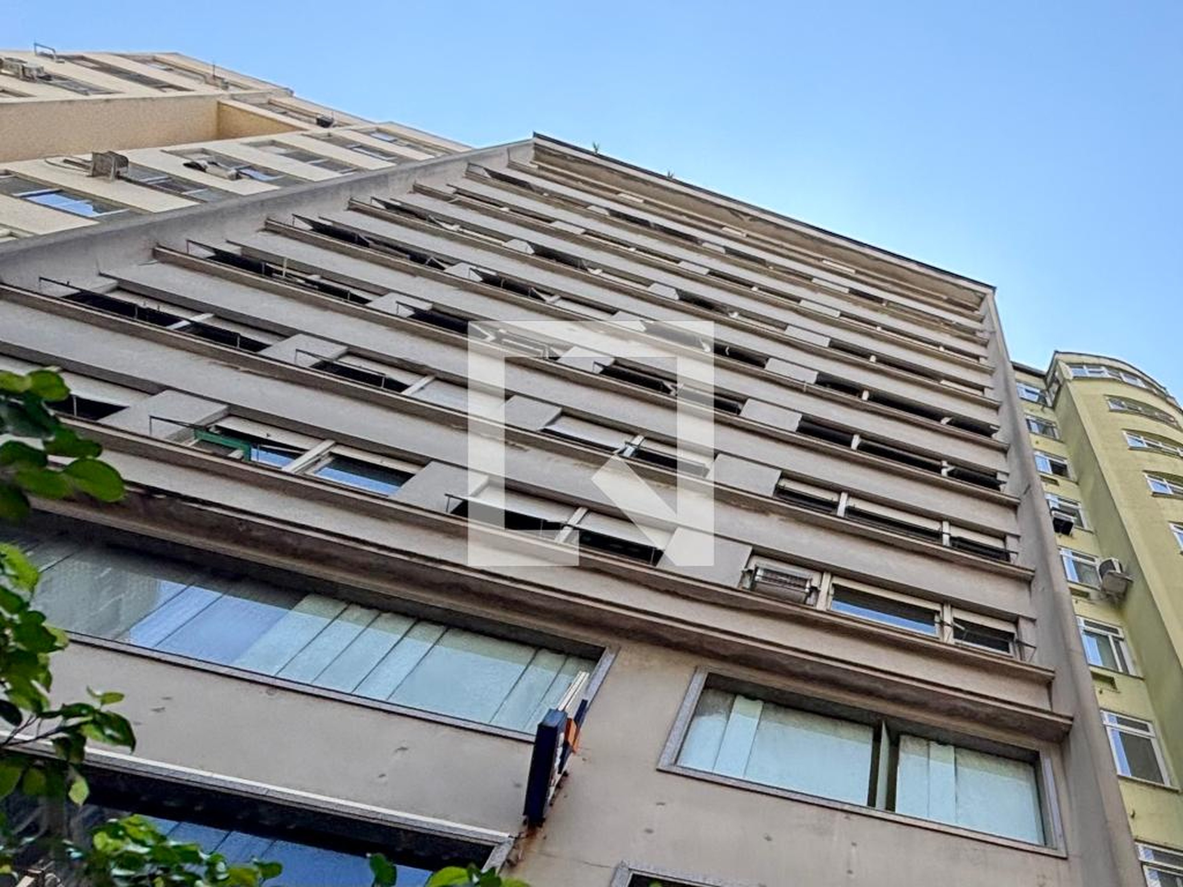 Fachada Condomínio em Rua Antônio Vieira, 22