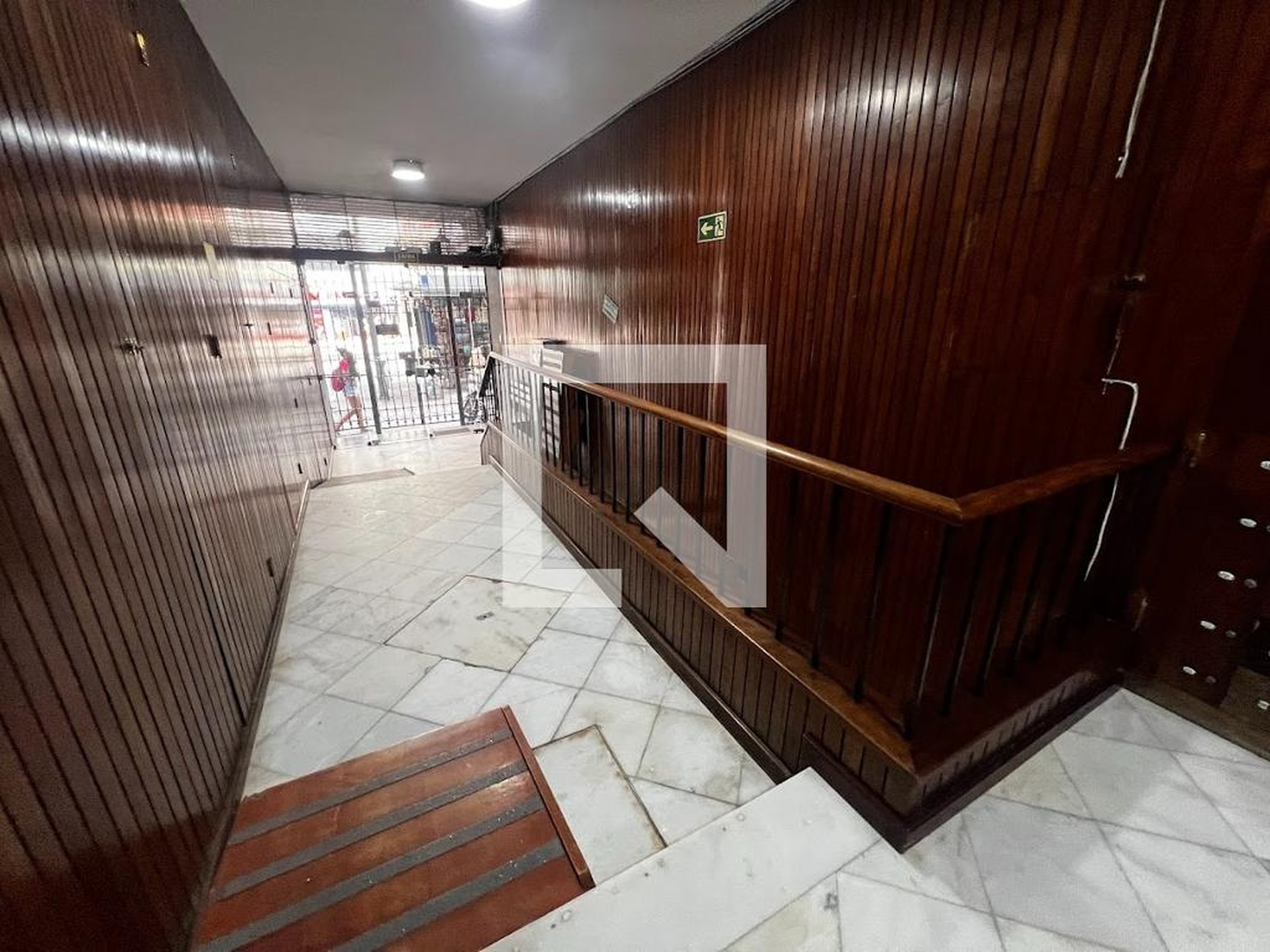 Hall - Cinart e Artis