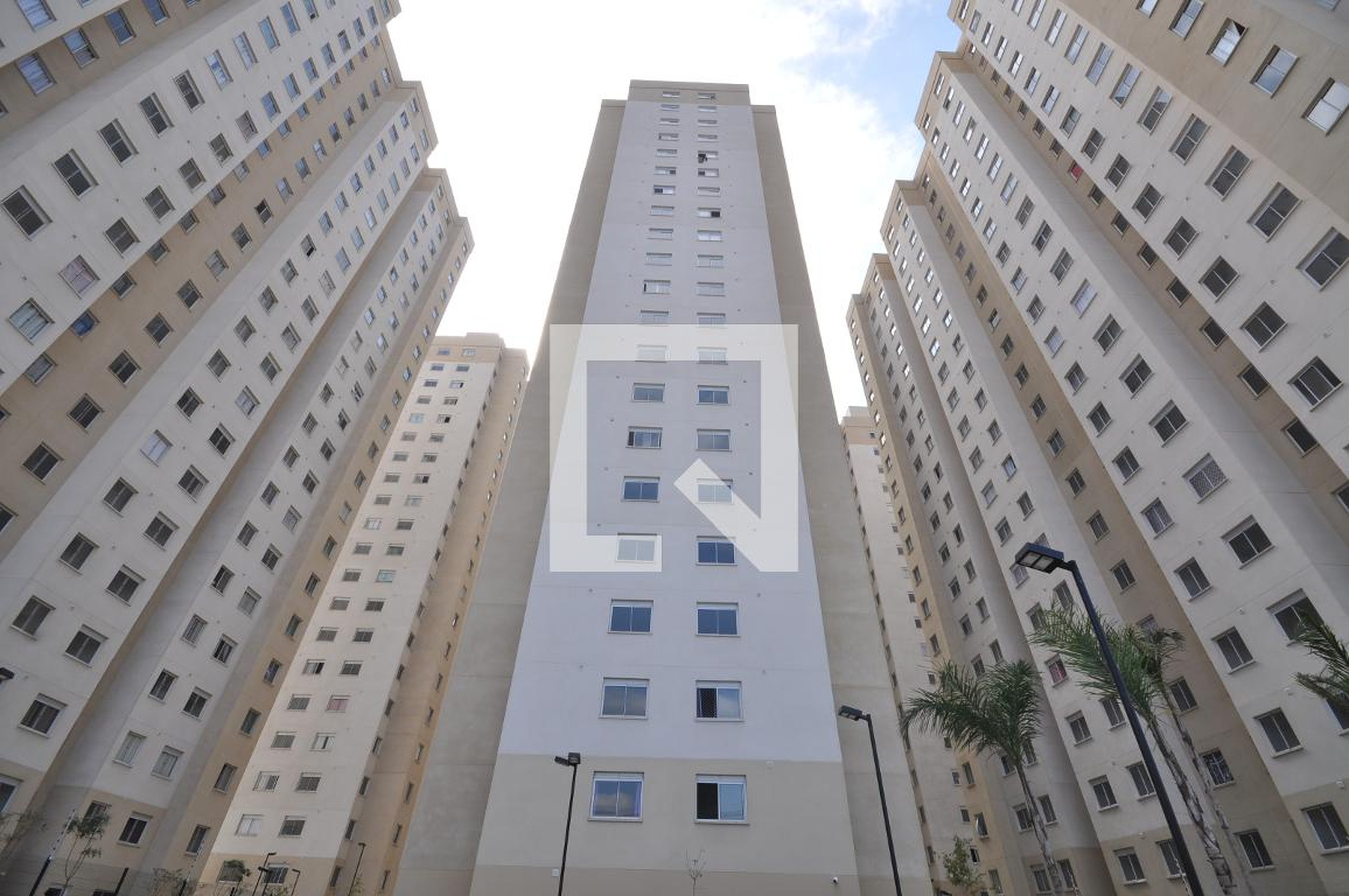 Fachada Condomínio em Rua da Baracela, 475