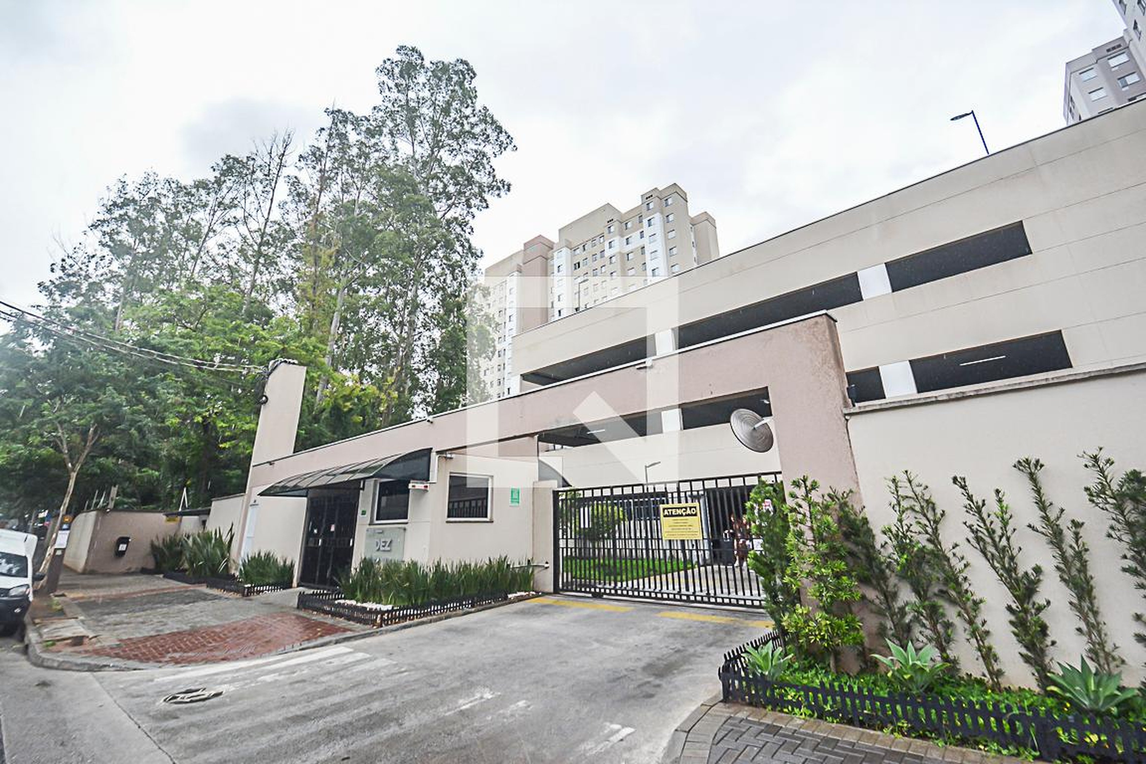 Fachada Condomínio Dez Cursino