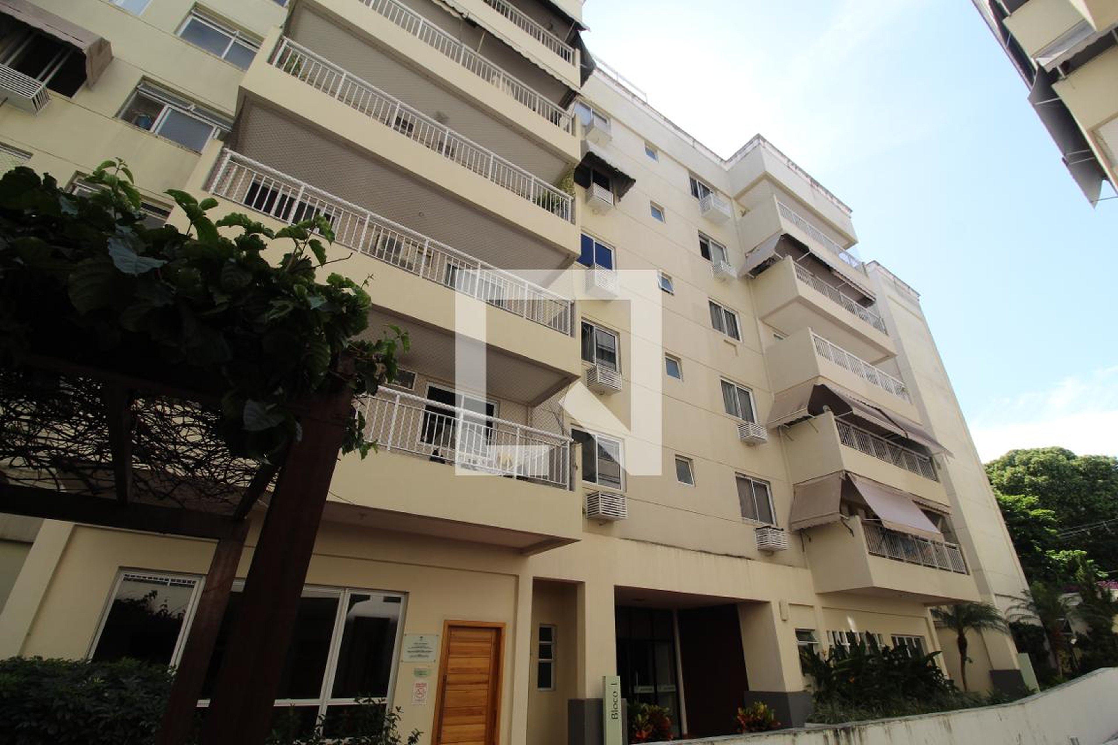 Fachada Condomínio Reserva Especial Mapendi