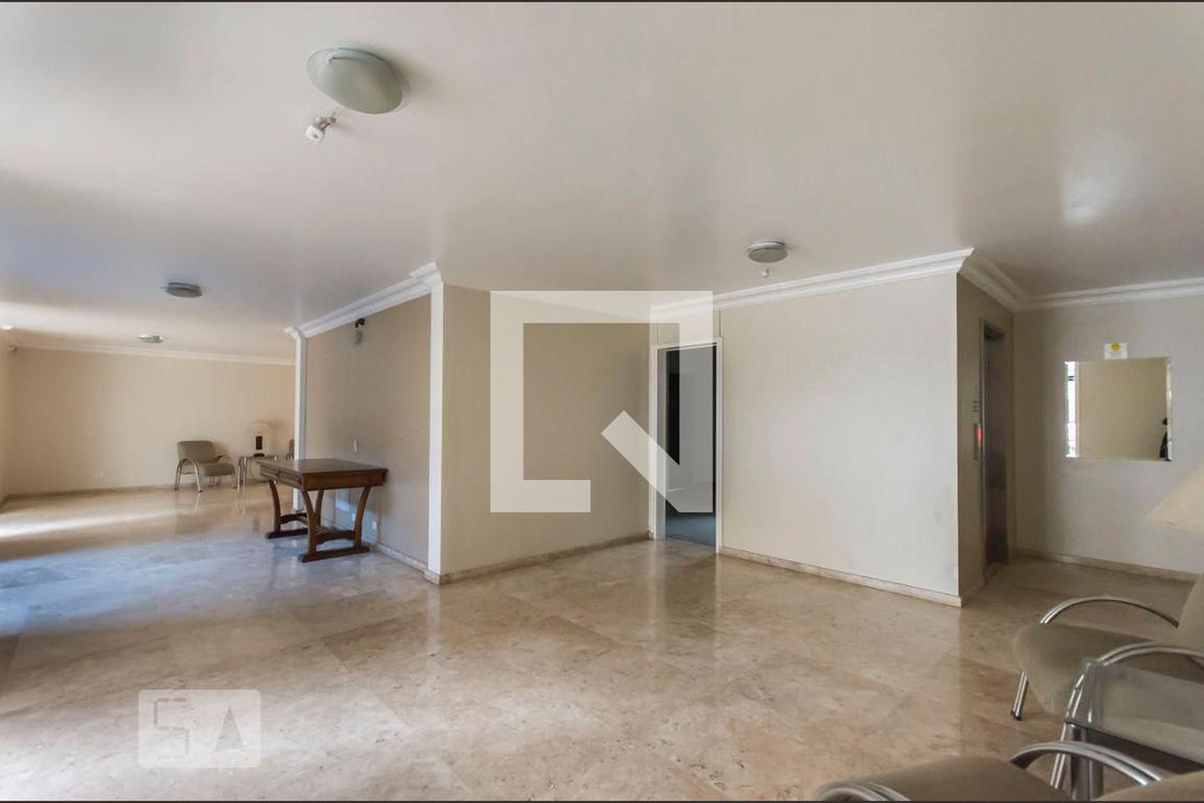 Hall social - Edifício Colibri - Esplanada Granja Julieta