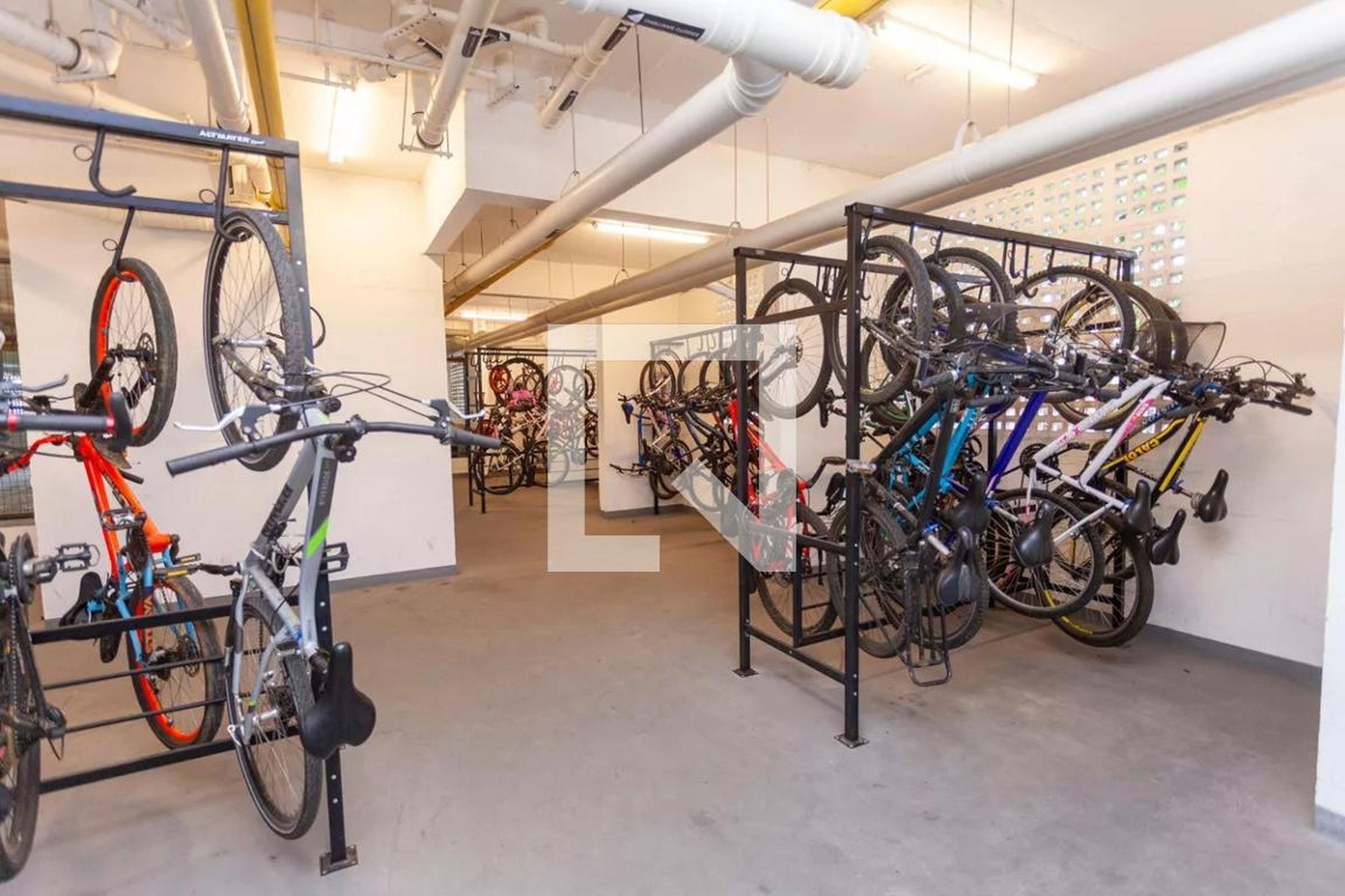 Bicicletário - Fit Casa Rio Bonito