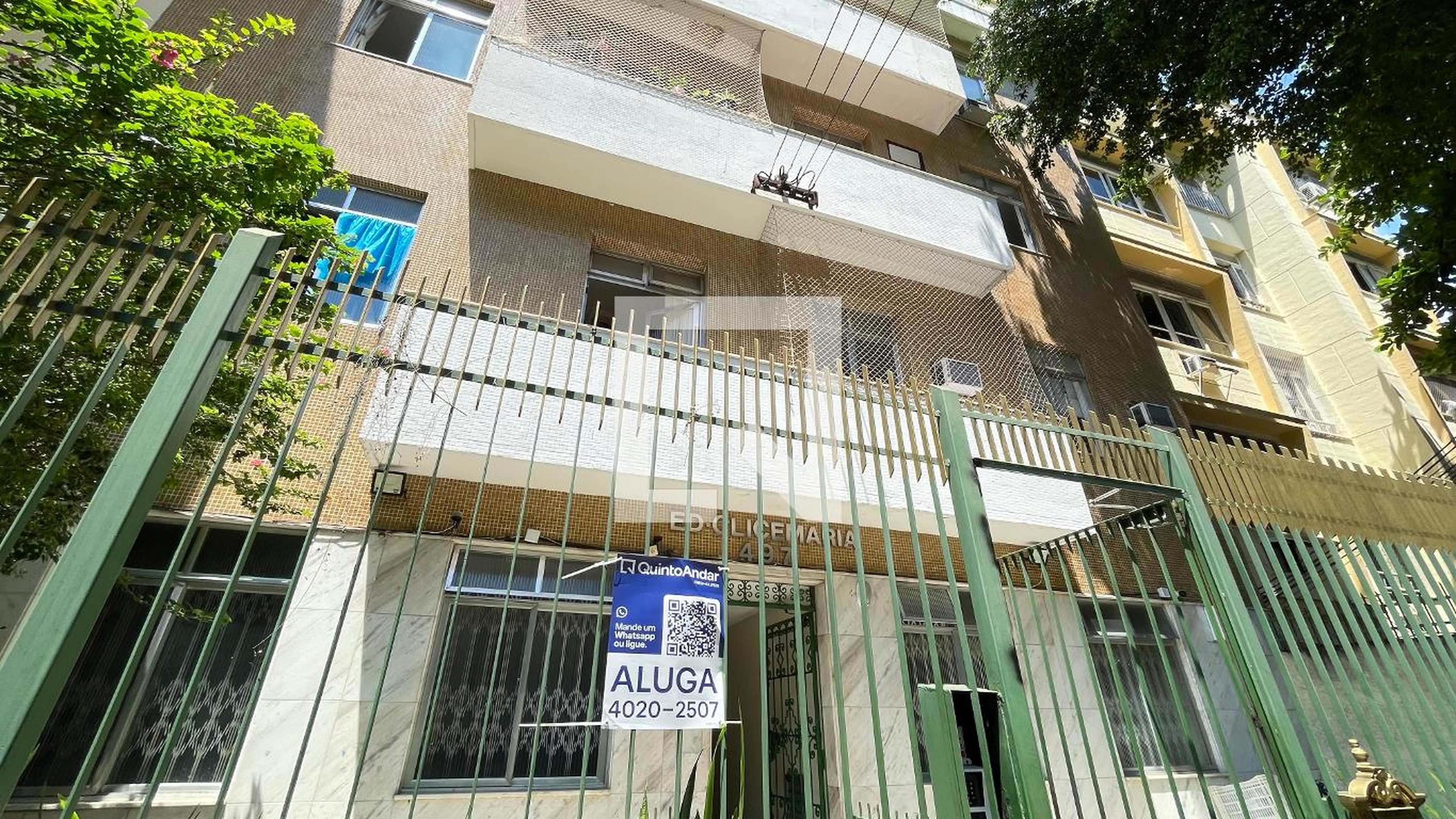 Fachada Condomínio Clissemaria