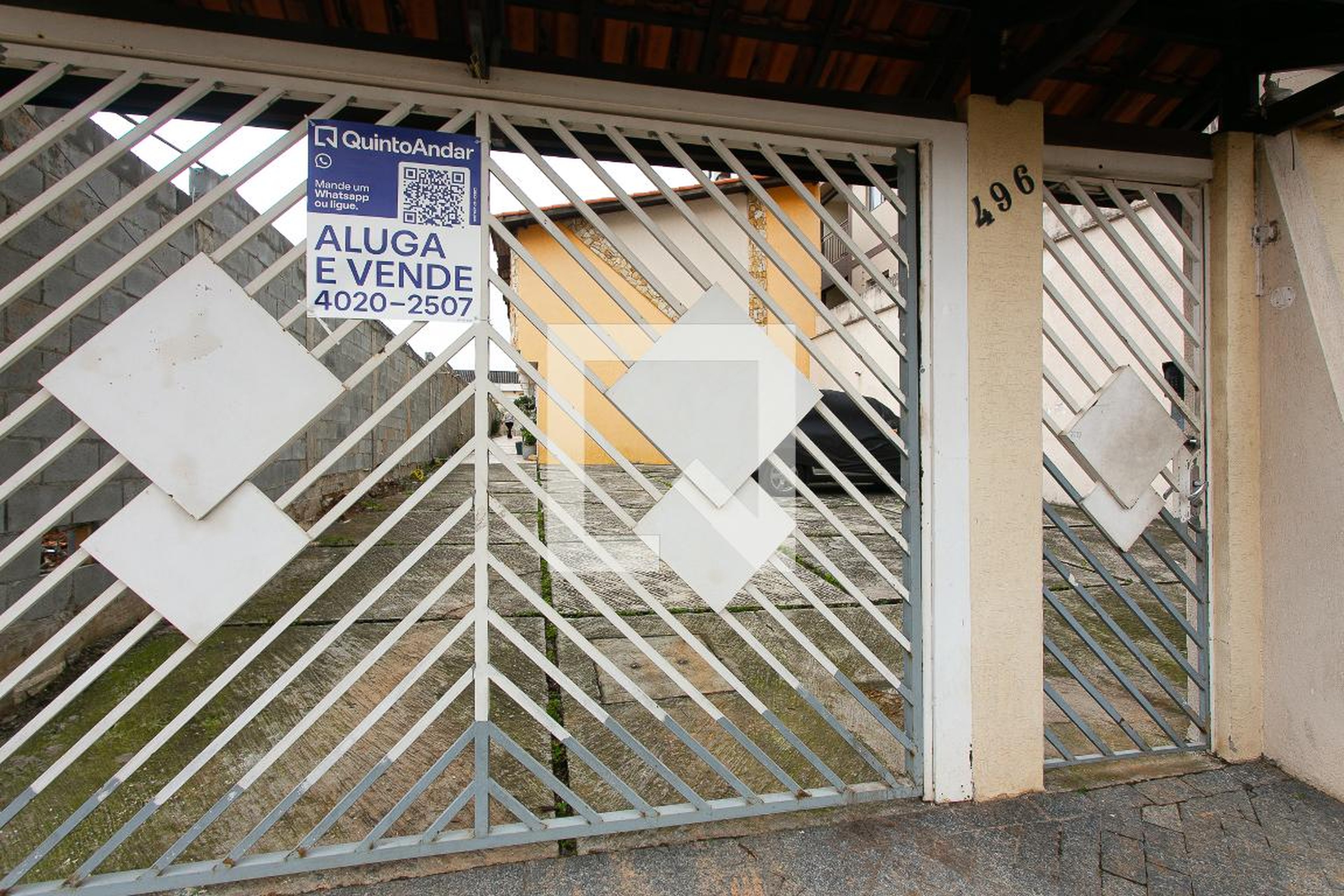 Fachada Condomínio em Rua Doutor Suzano Brandão, 96