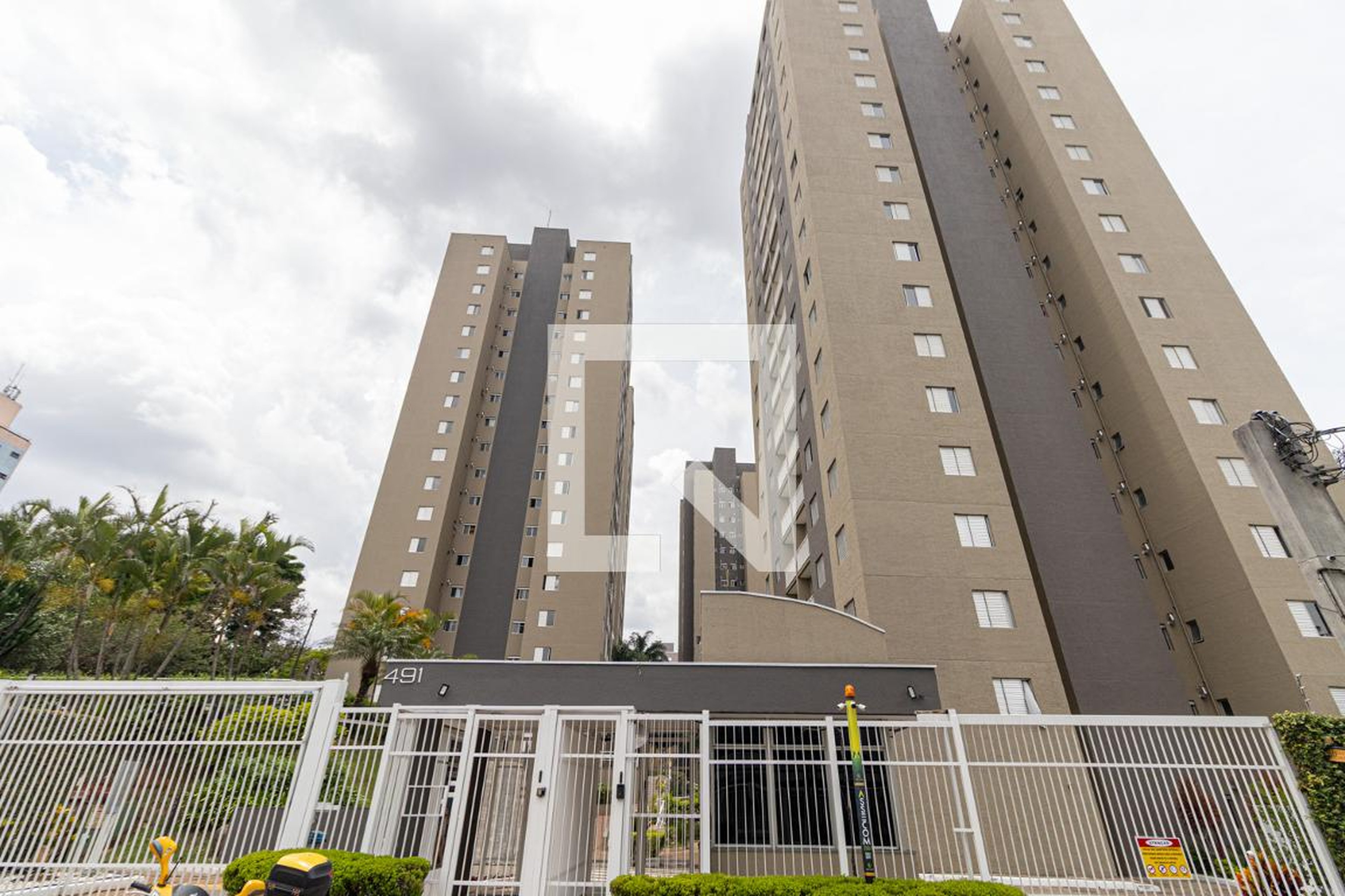 Fachada Condomínio Quatro Estações