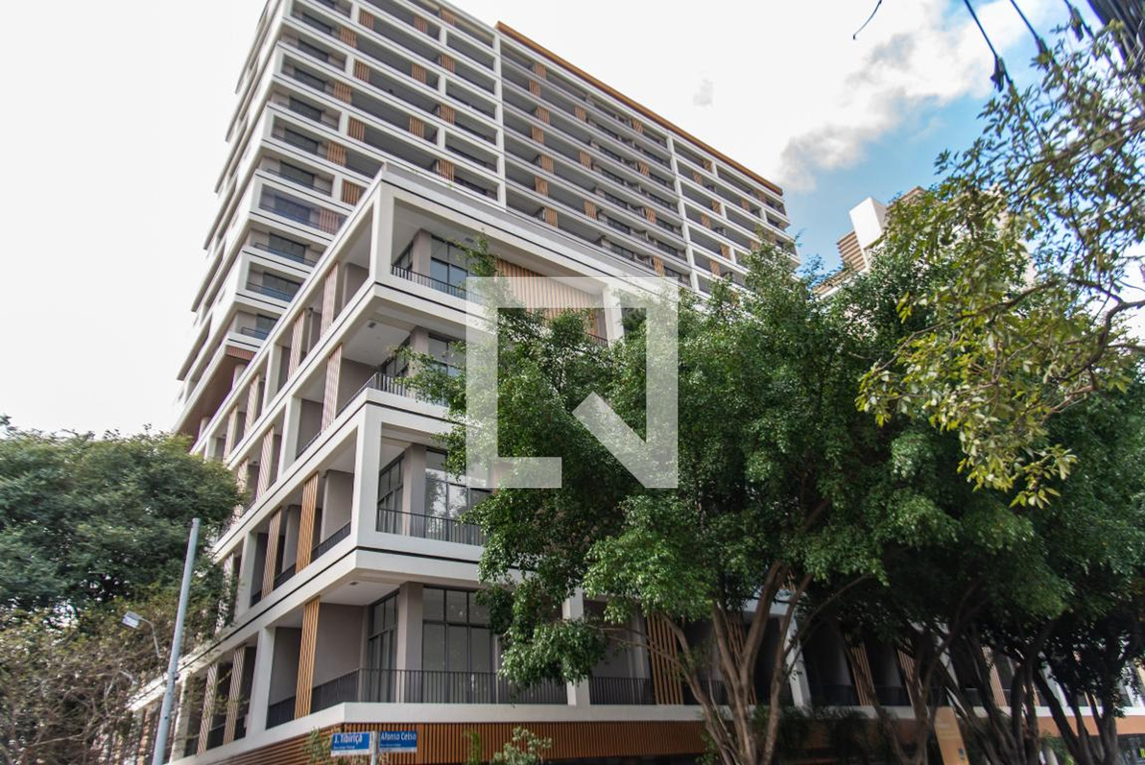 Fachada Condomínio ARQ Vila Mariana