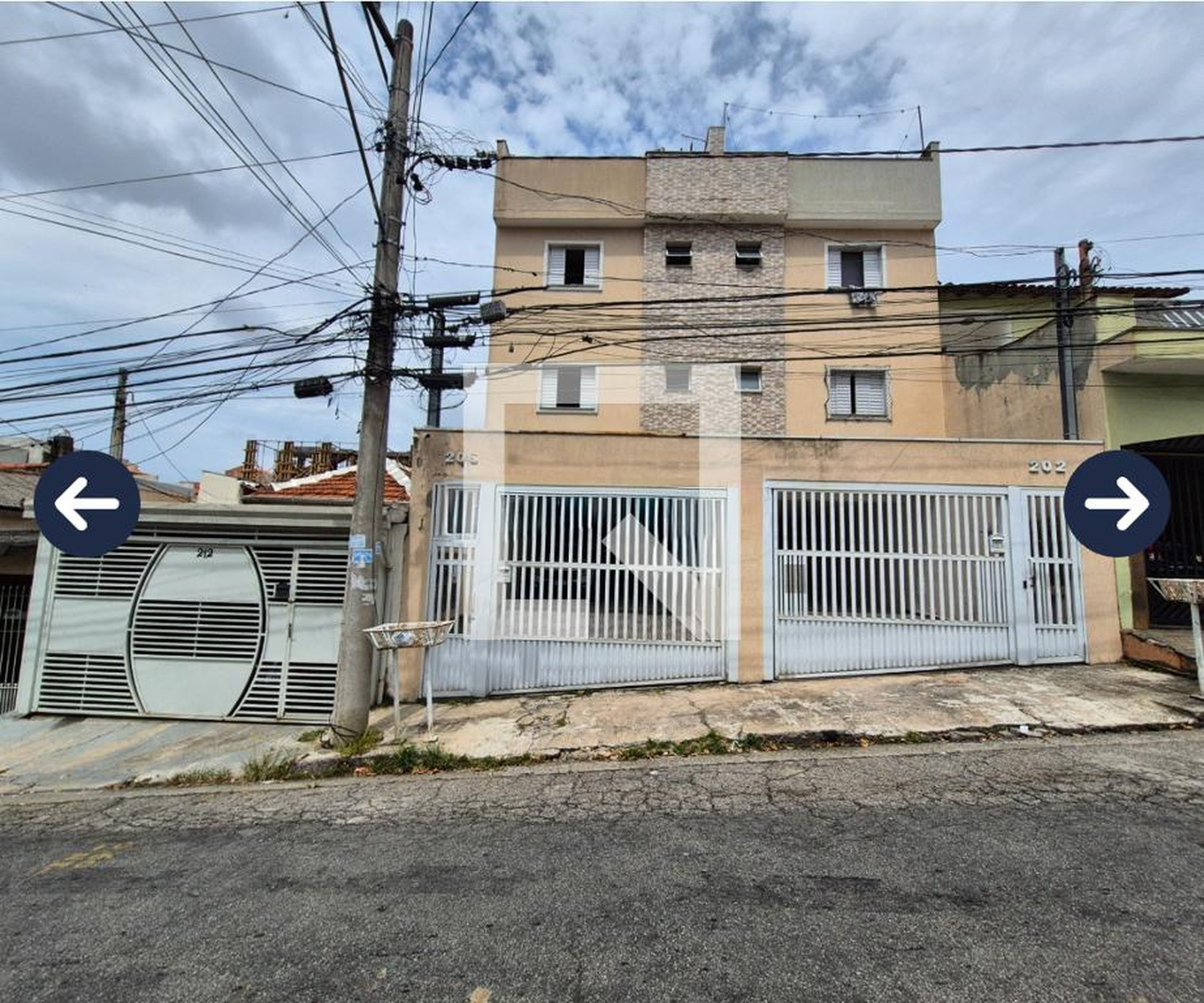 Fachada Condomínio em Rua Cádiz, 206