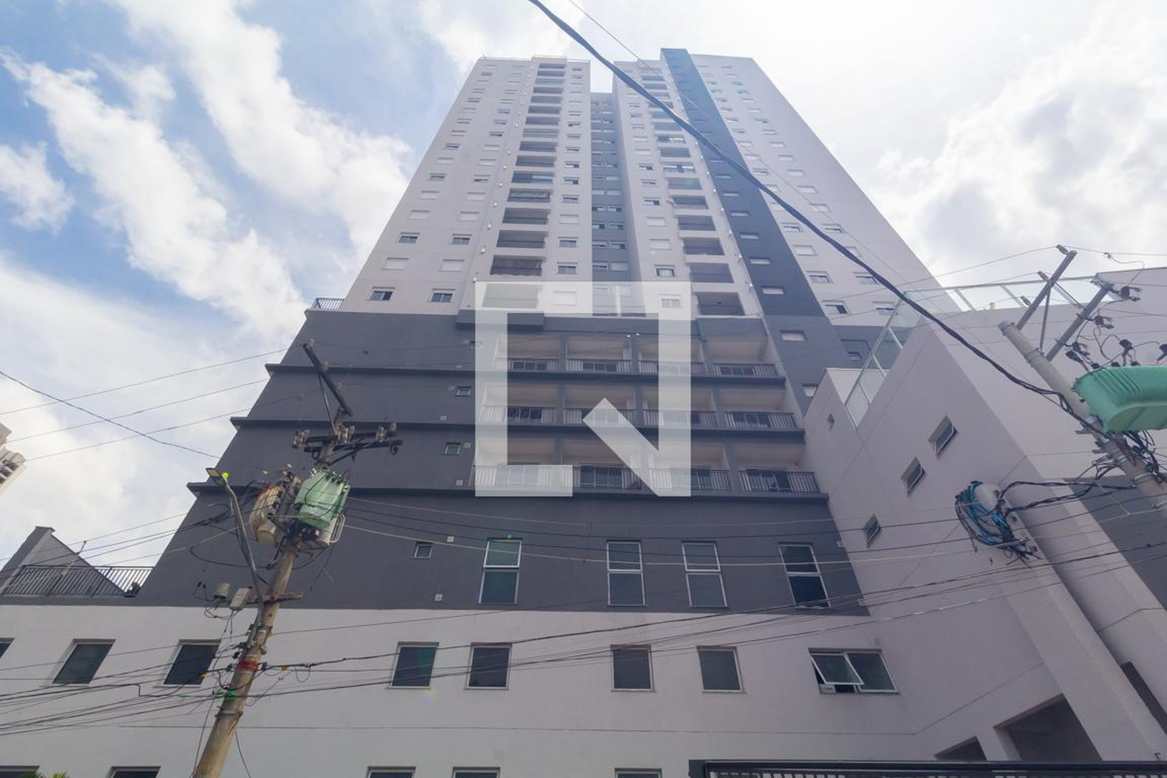 Fachada Condomínio Station Park - Vila Ema