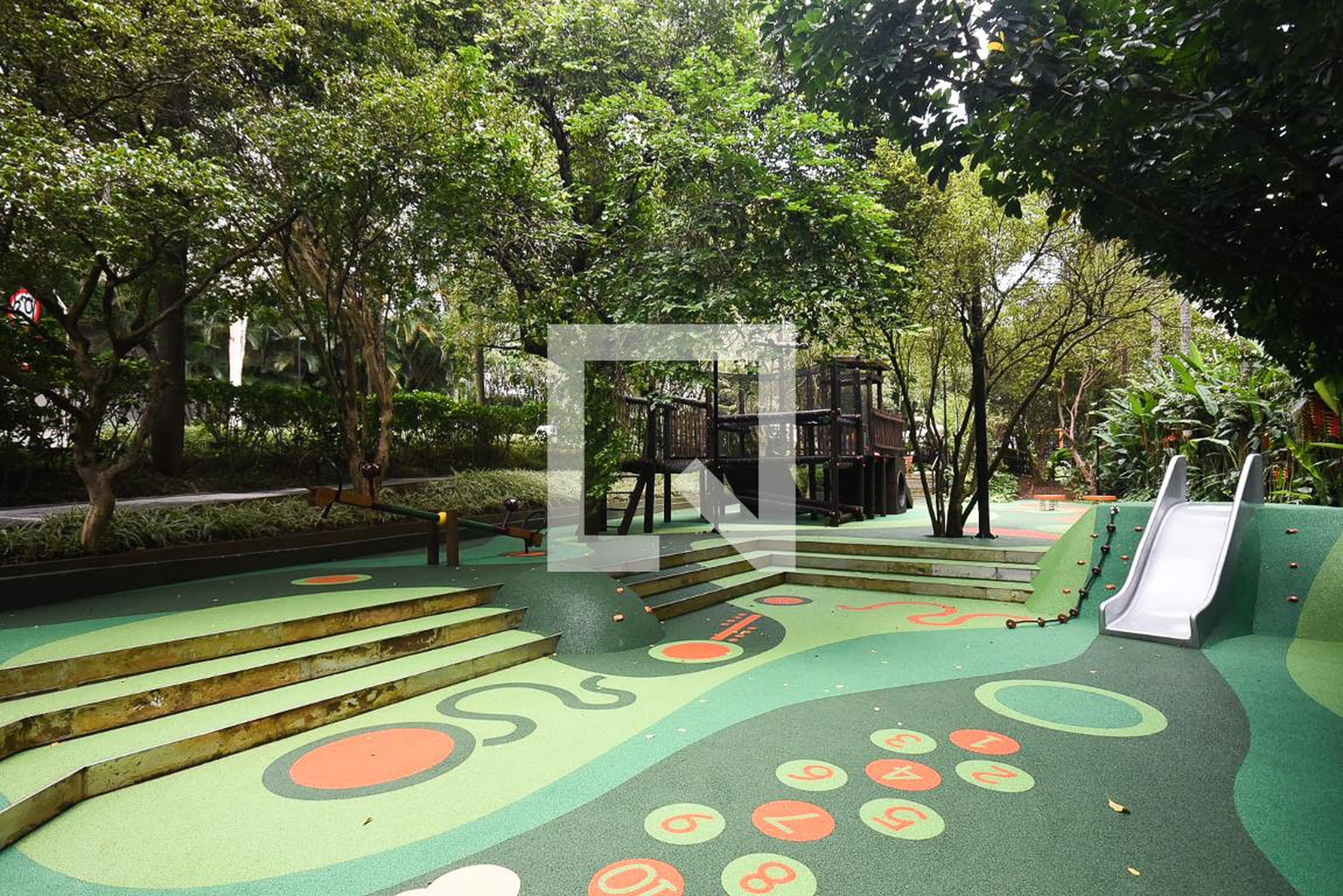 Playground - Golden Towers