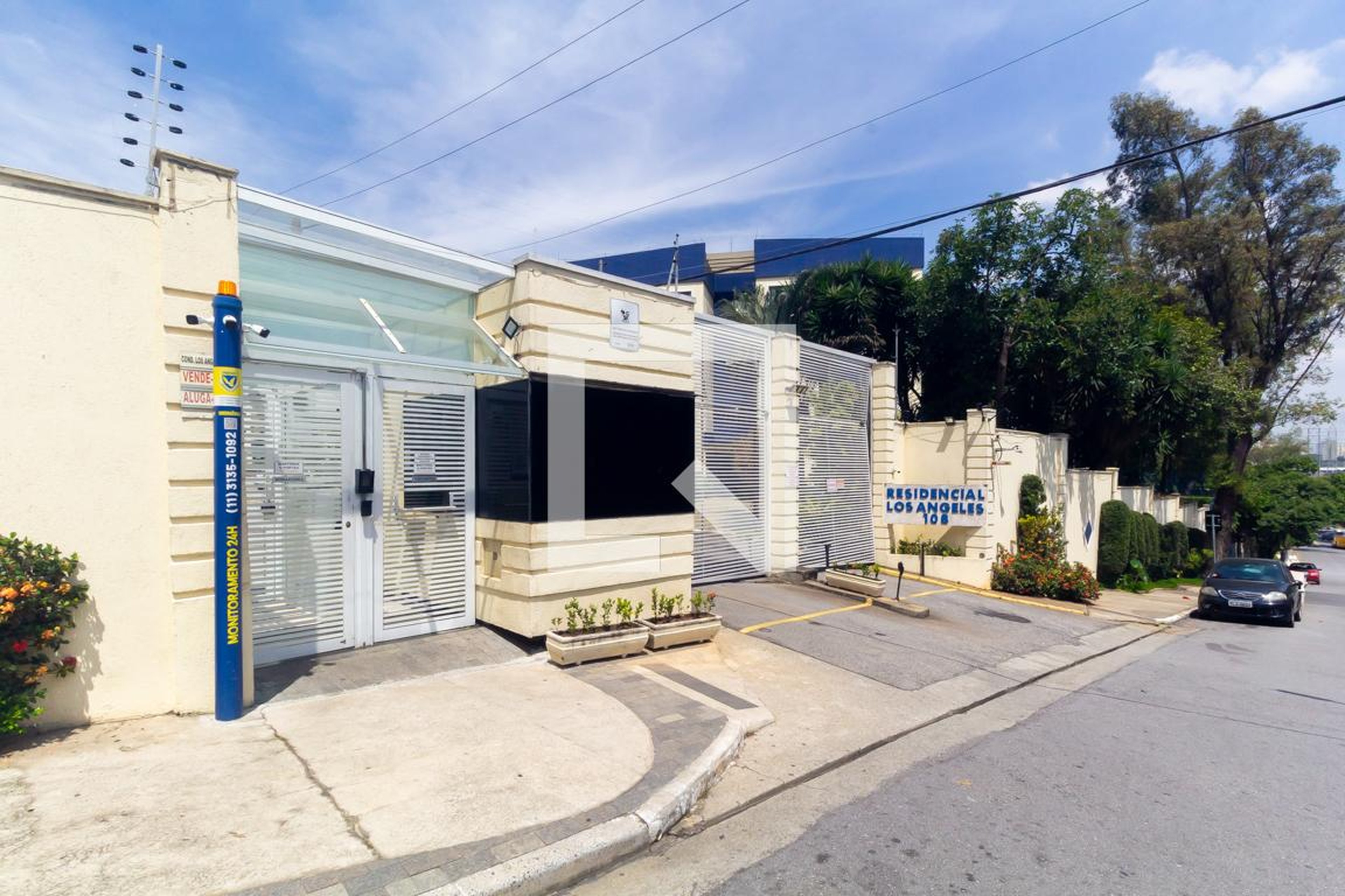 Fachada Residencial Los Angeles