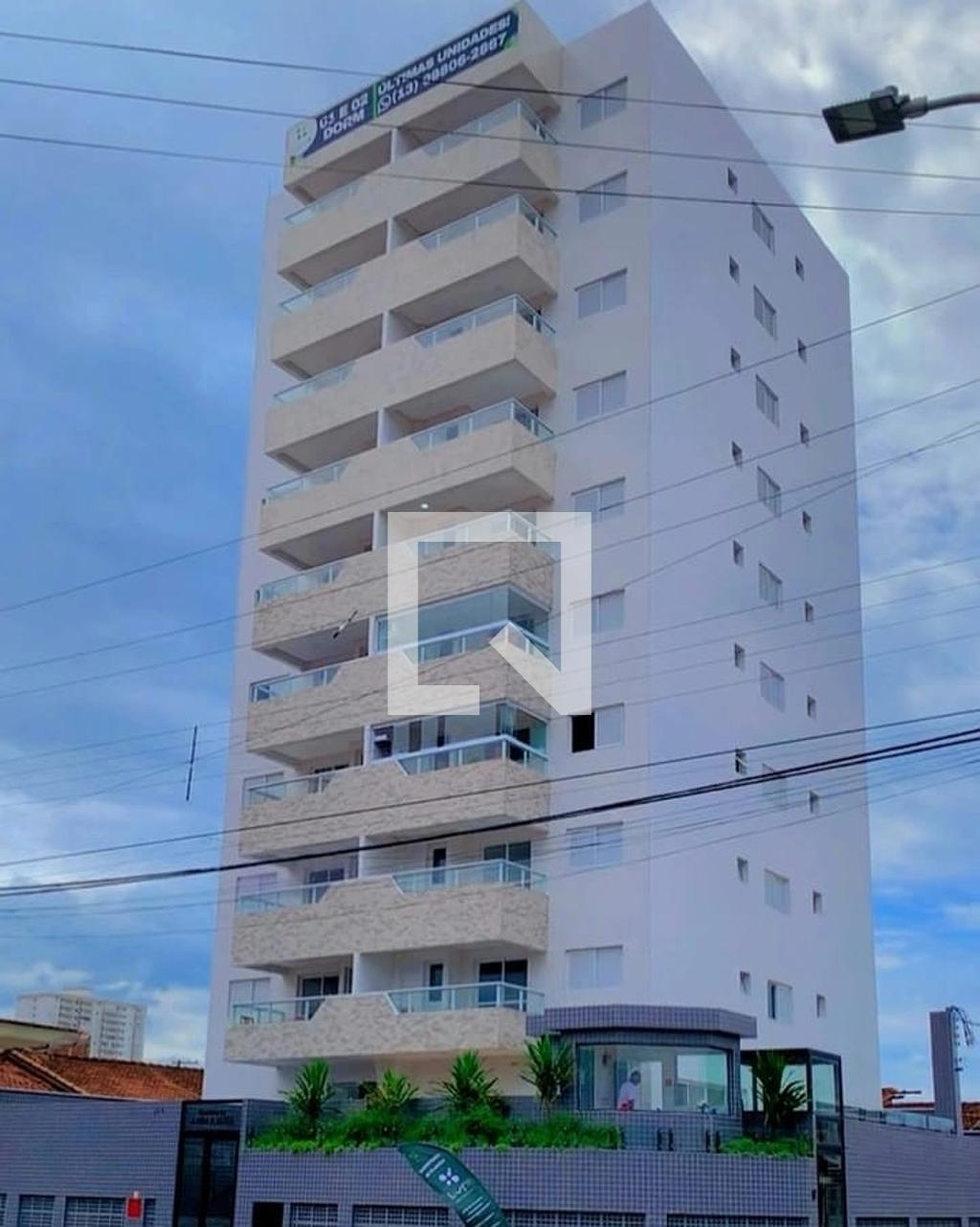 Fachada Condomínio em Rua Visconde de Ouro Preto, 179