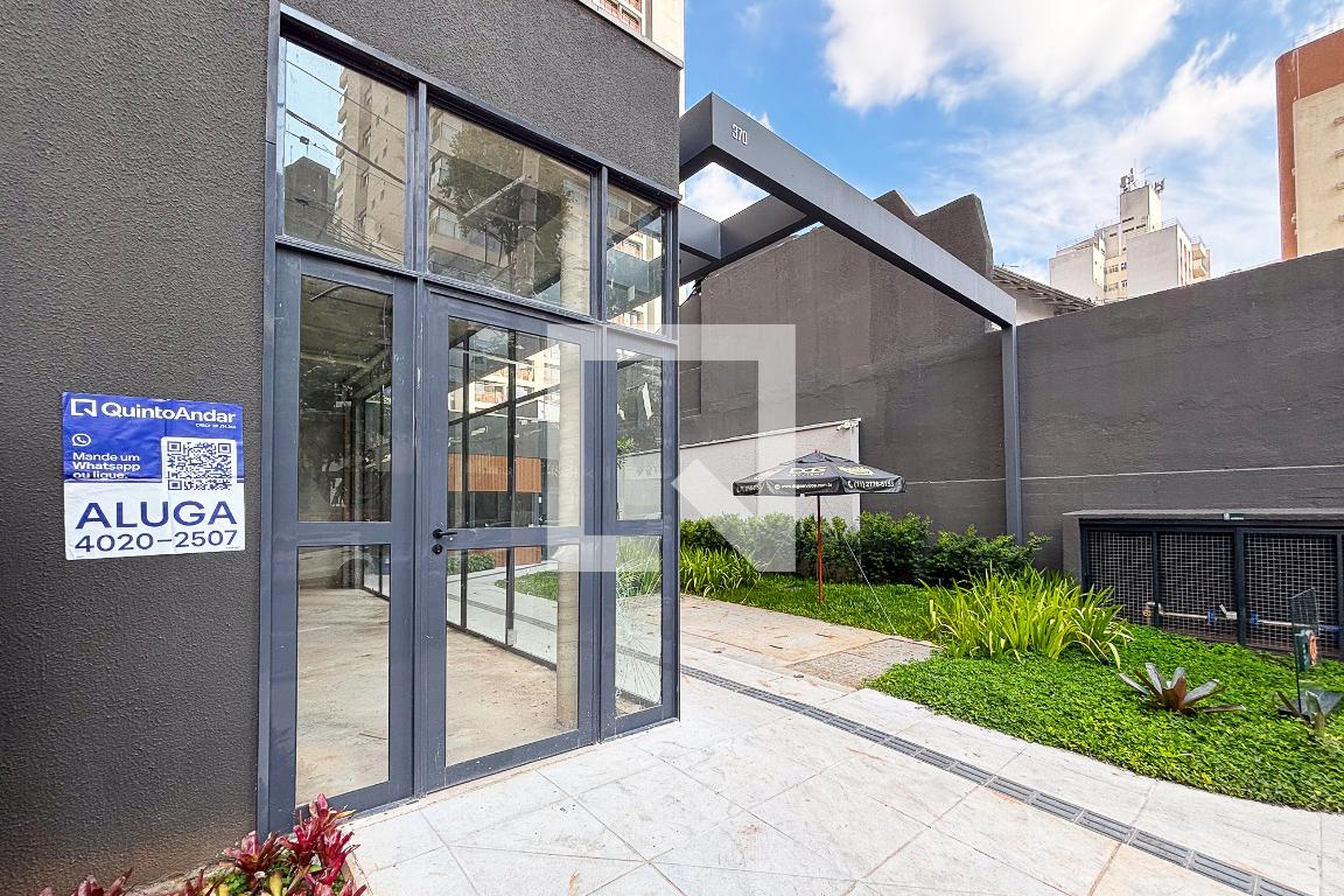 fachada do predio Condomínio It Pinheiros