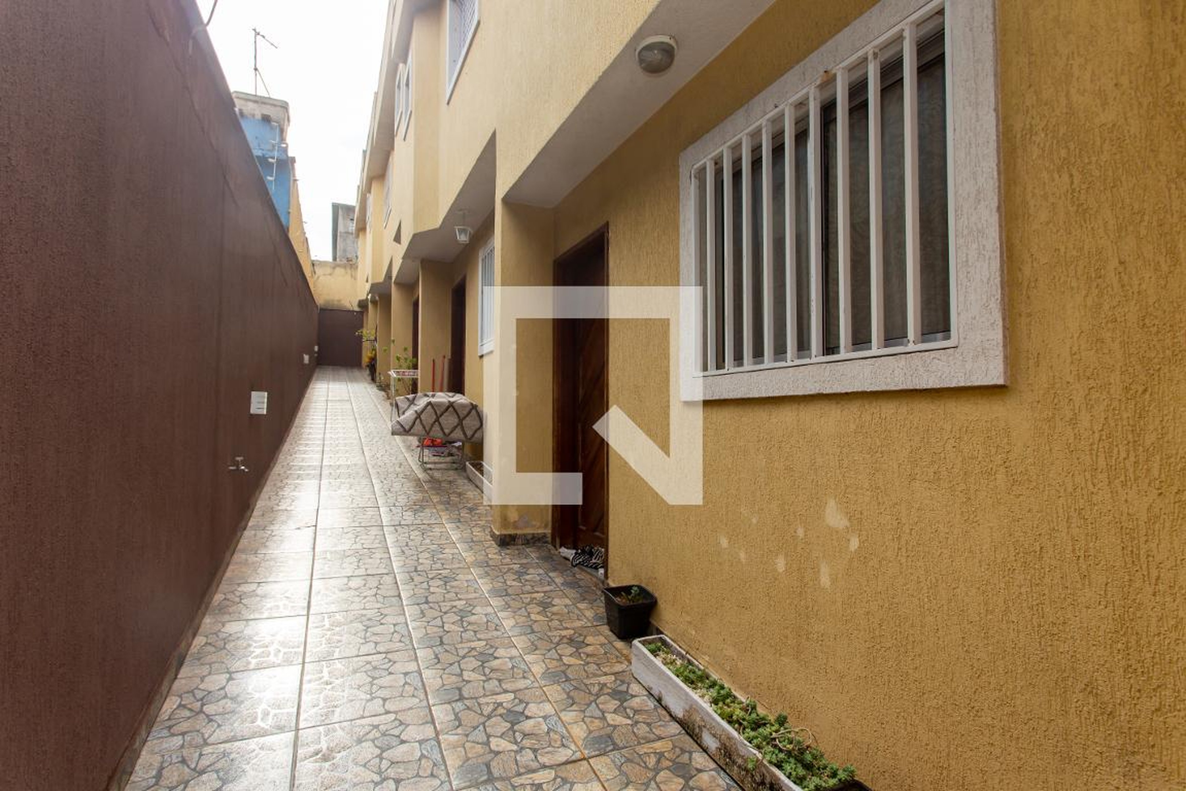 Condomínio Condomínio em Rua Lagoa das Bananeiras, 100