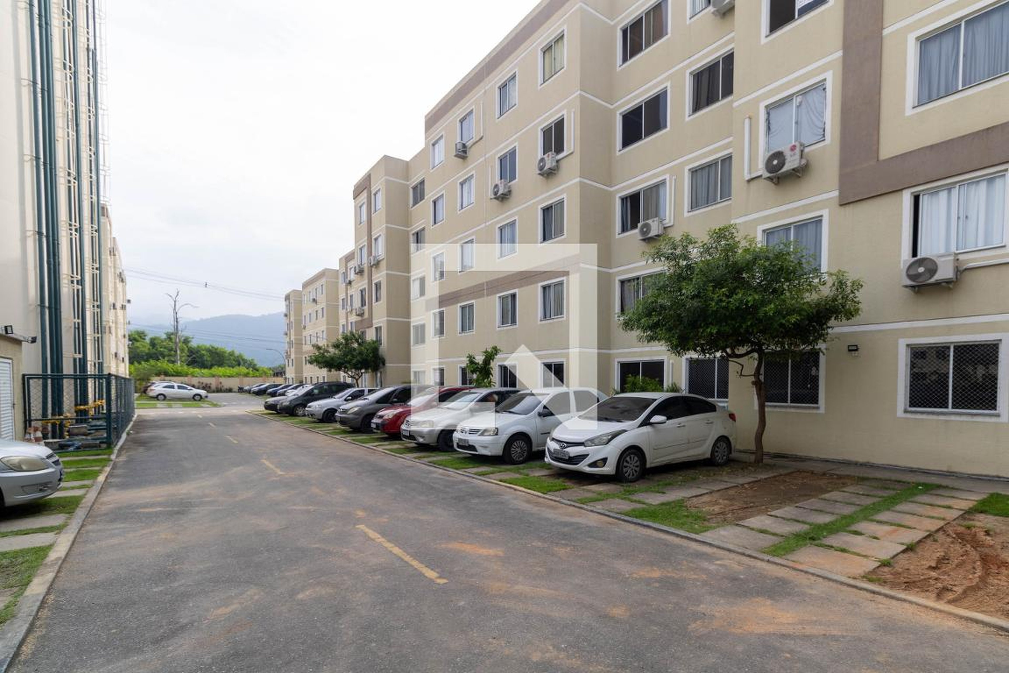 Fachada do Prédio Condomínio em Rua Antônio Carlos Belchior, 155