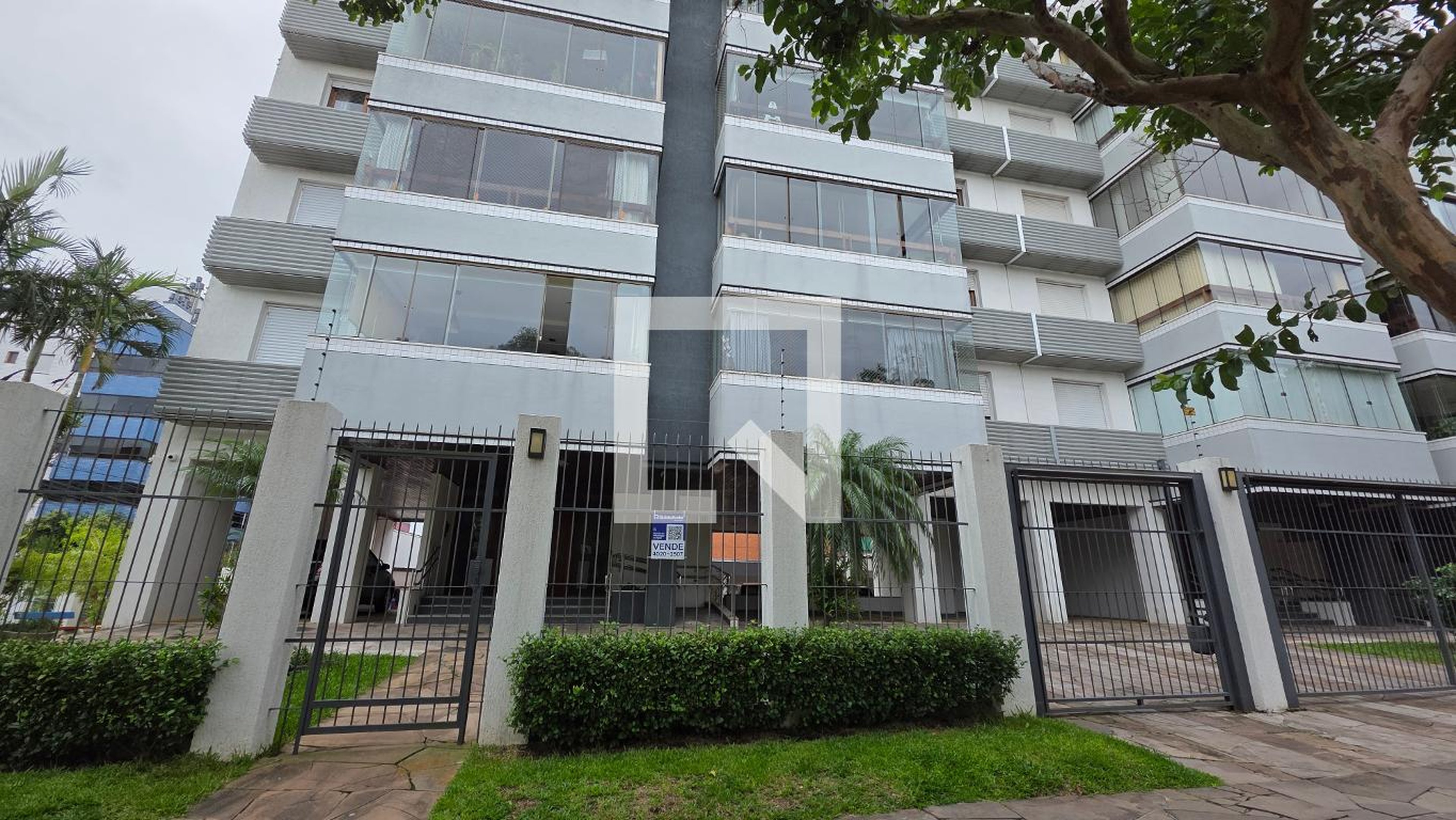 Fachada Condomínio em Rua Guadalupe, 430