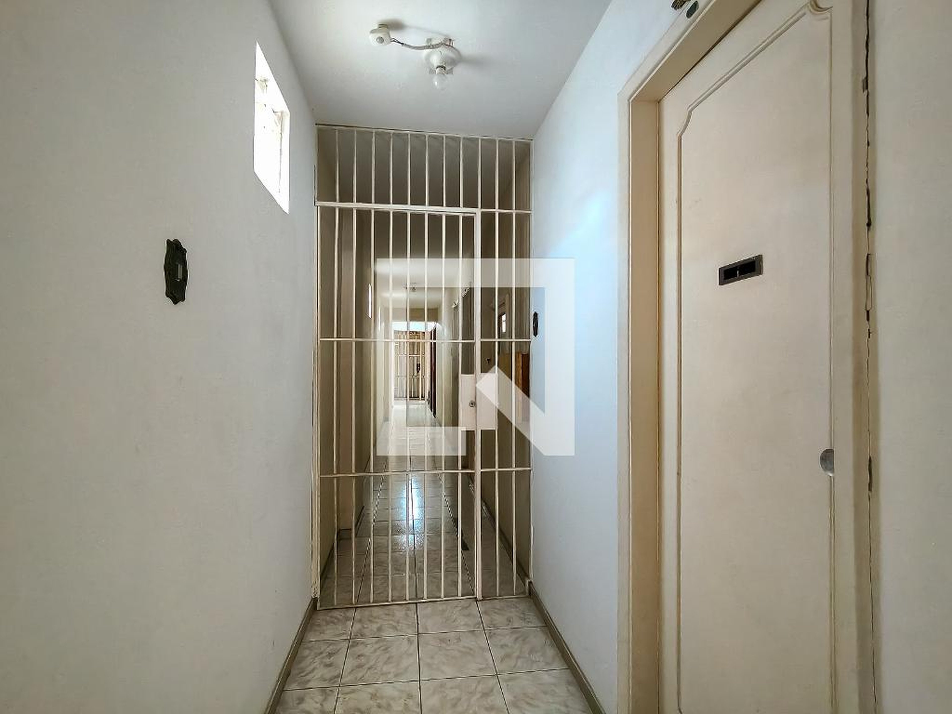 Entrada - Edifícil Nelly