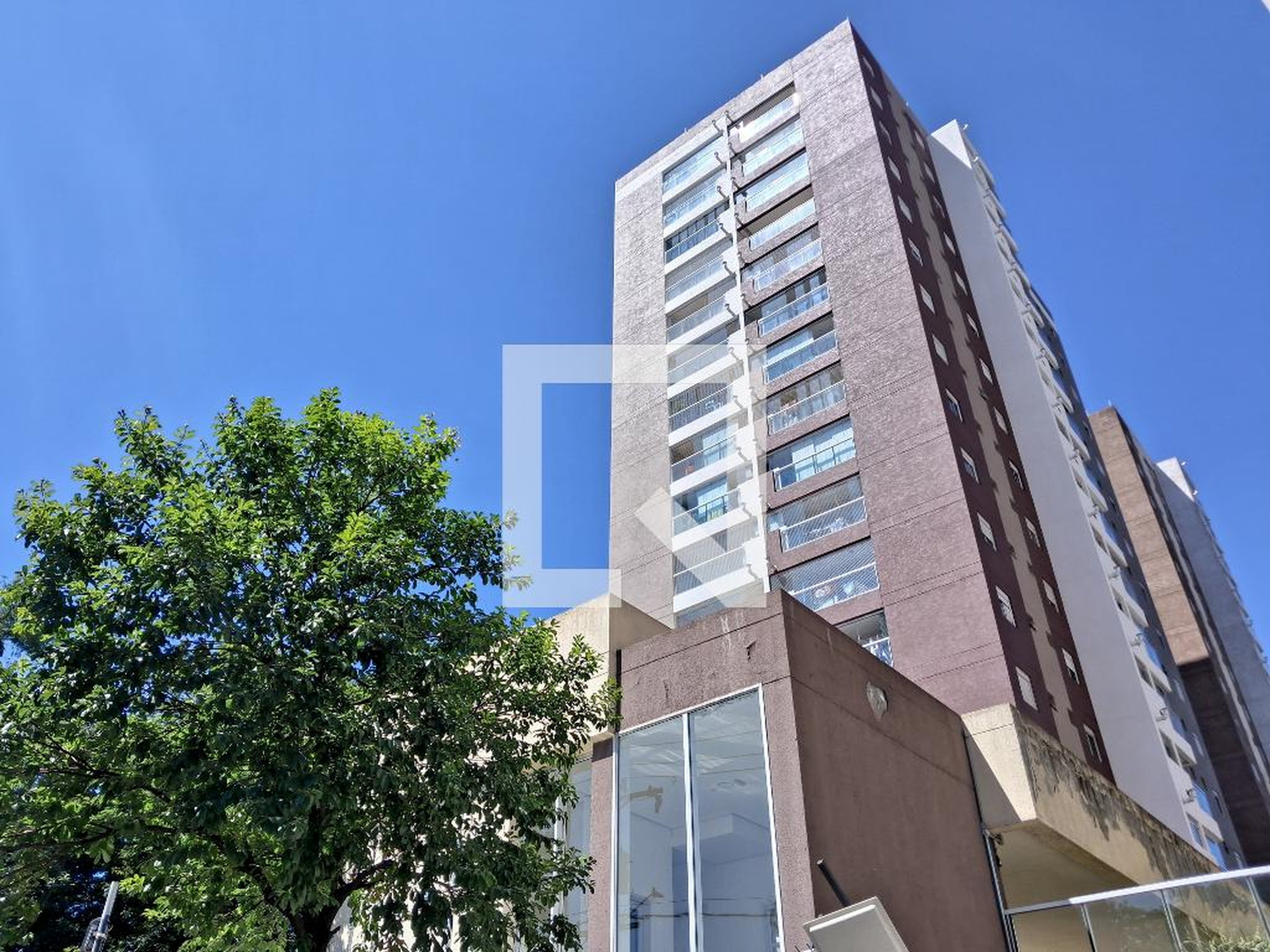 Fachada Residencial Família Vila Ema