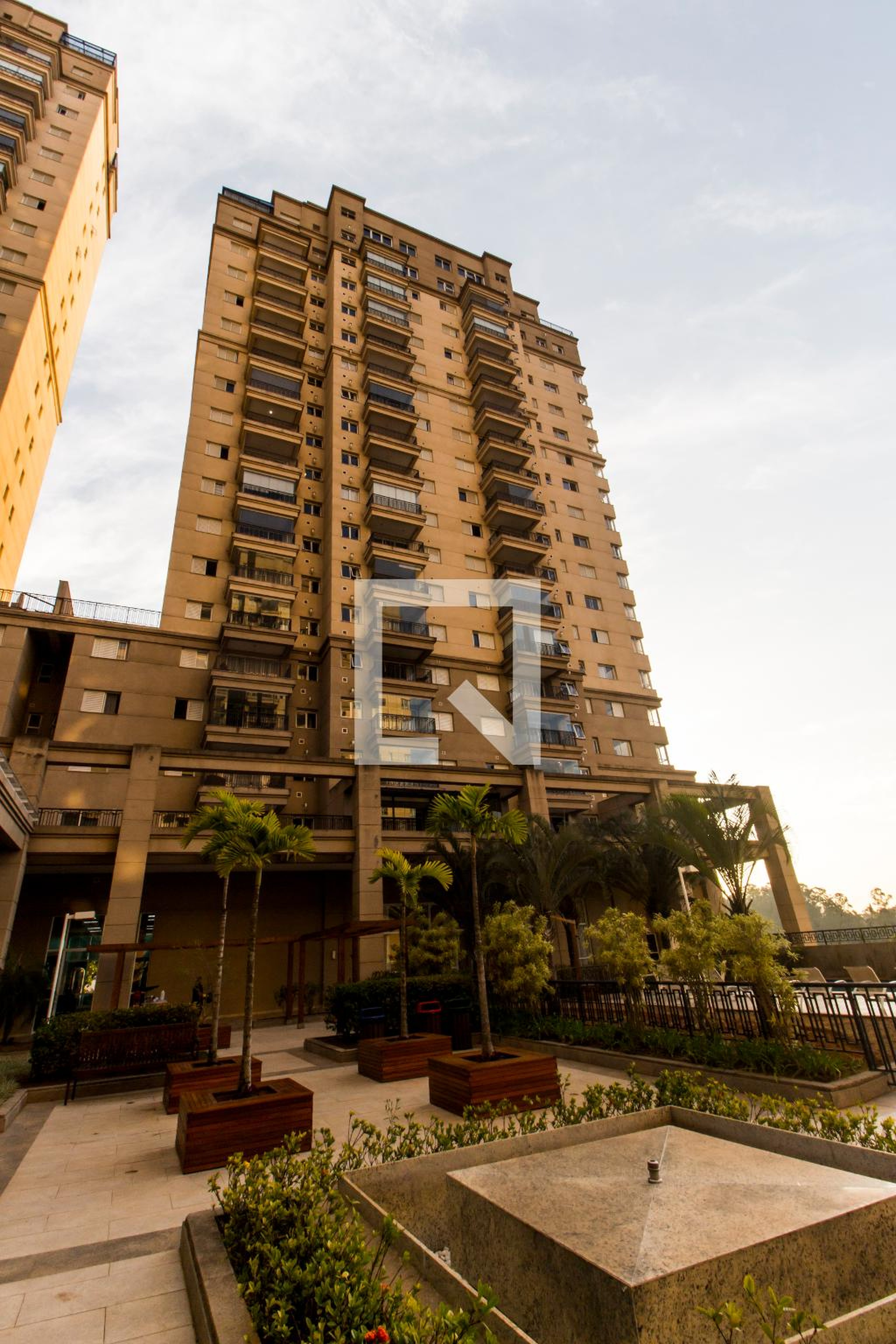 Fachada Condomínio Alpha Park