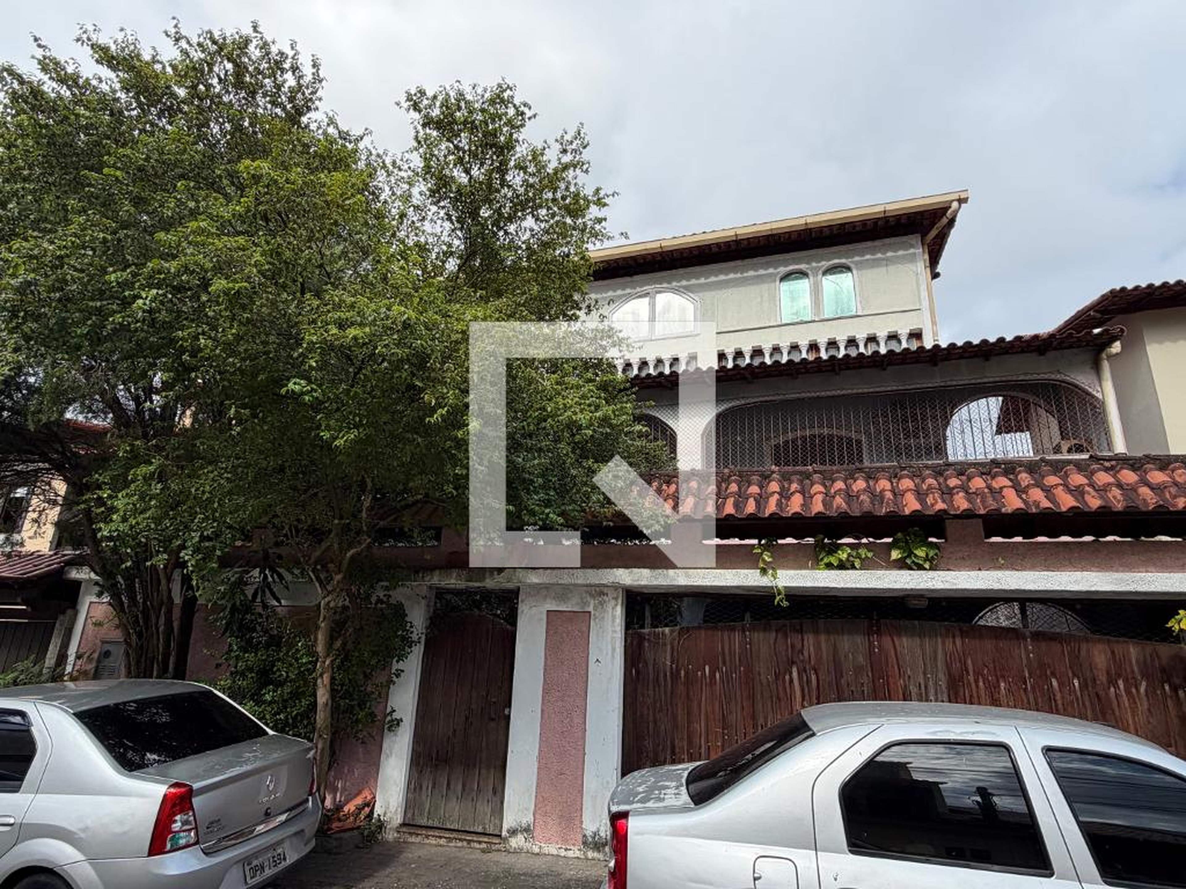 Fachada Condomínio em Estrada do Rio Grande, 3689