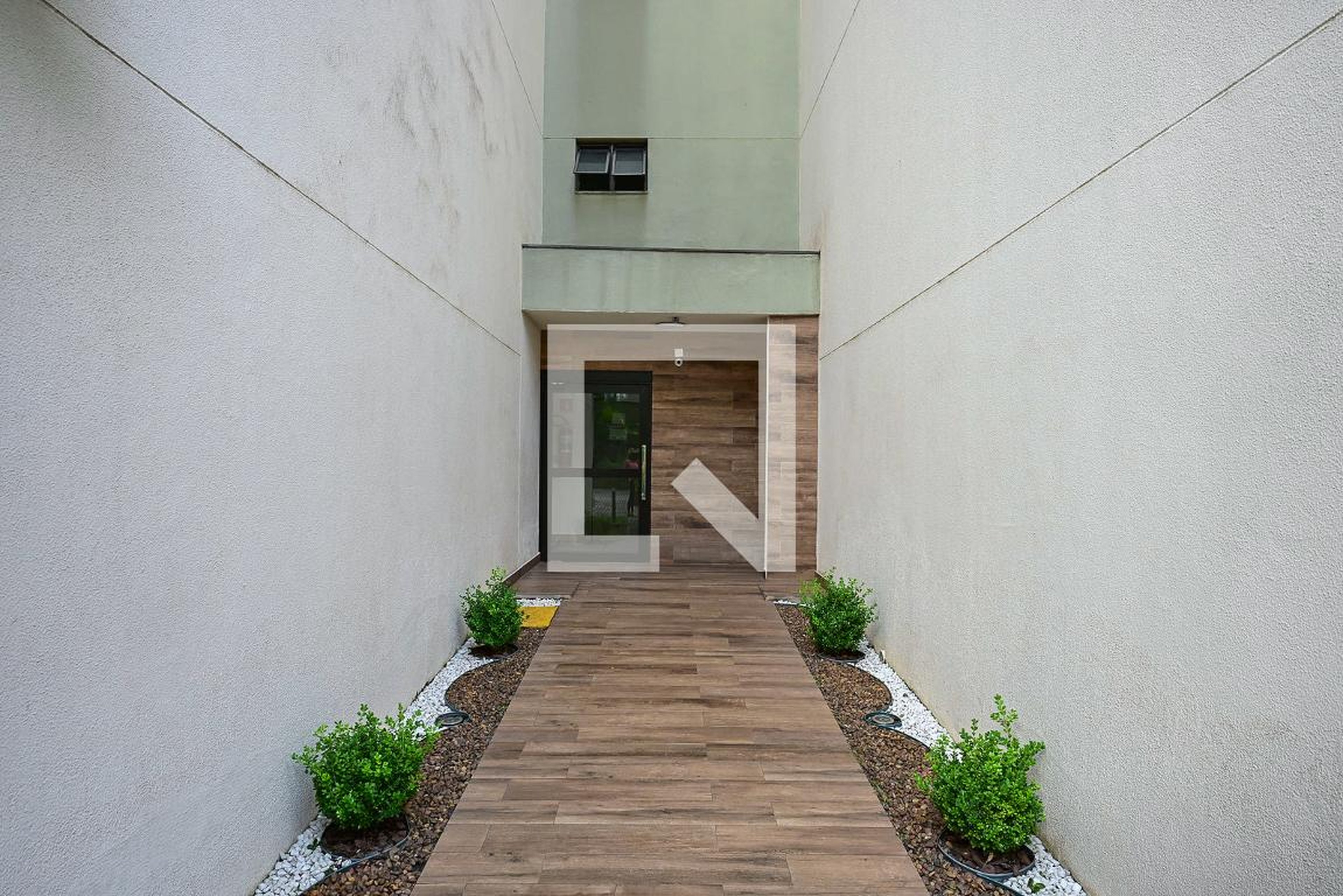 Entrada - Bandeirantes