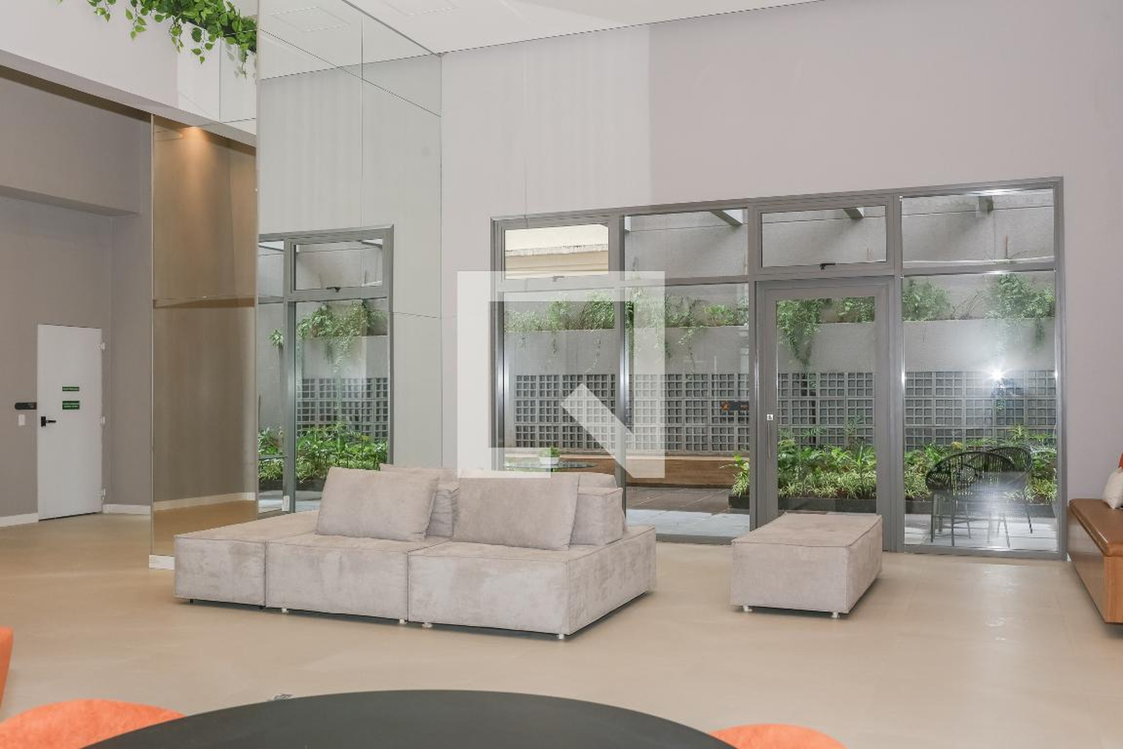 Hall de Entrada Condomínio The Collection PUC - NR