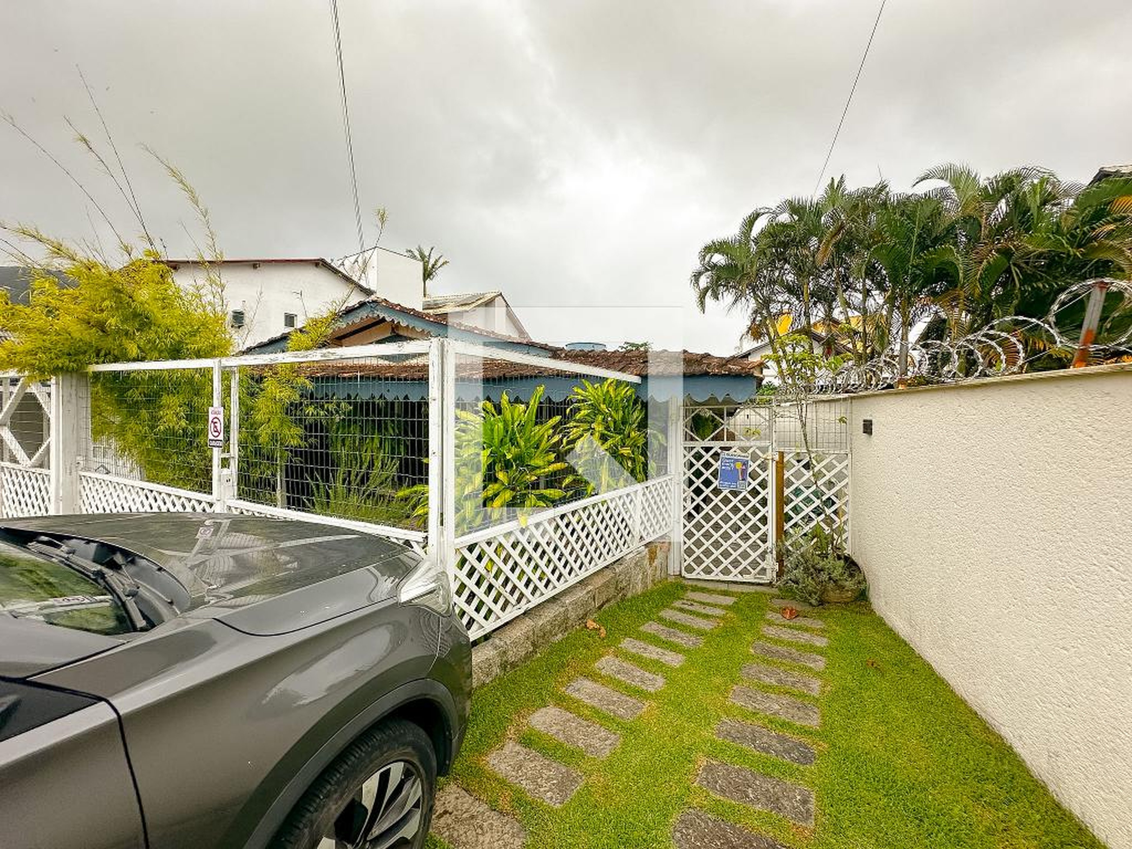Fachada Condomínio em Avenida Luiz Boiteux Piazza, 3392